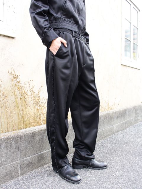 【26SS】TAAKKを用いたスポーティーモードスタイル