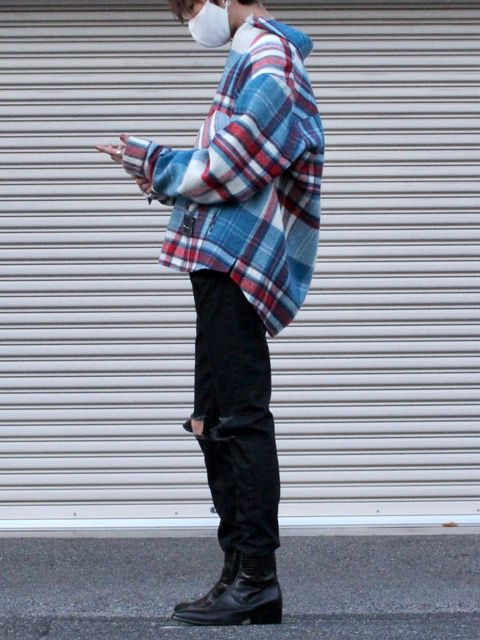 大人カジュアルにはチェックシャツ!