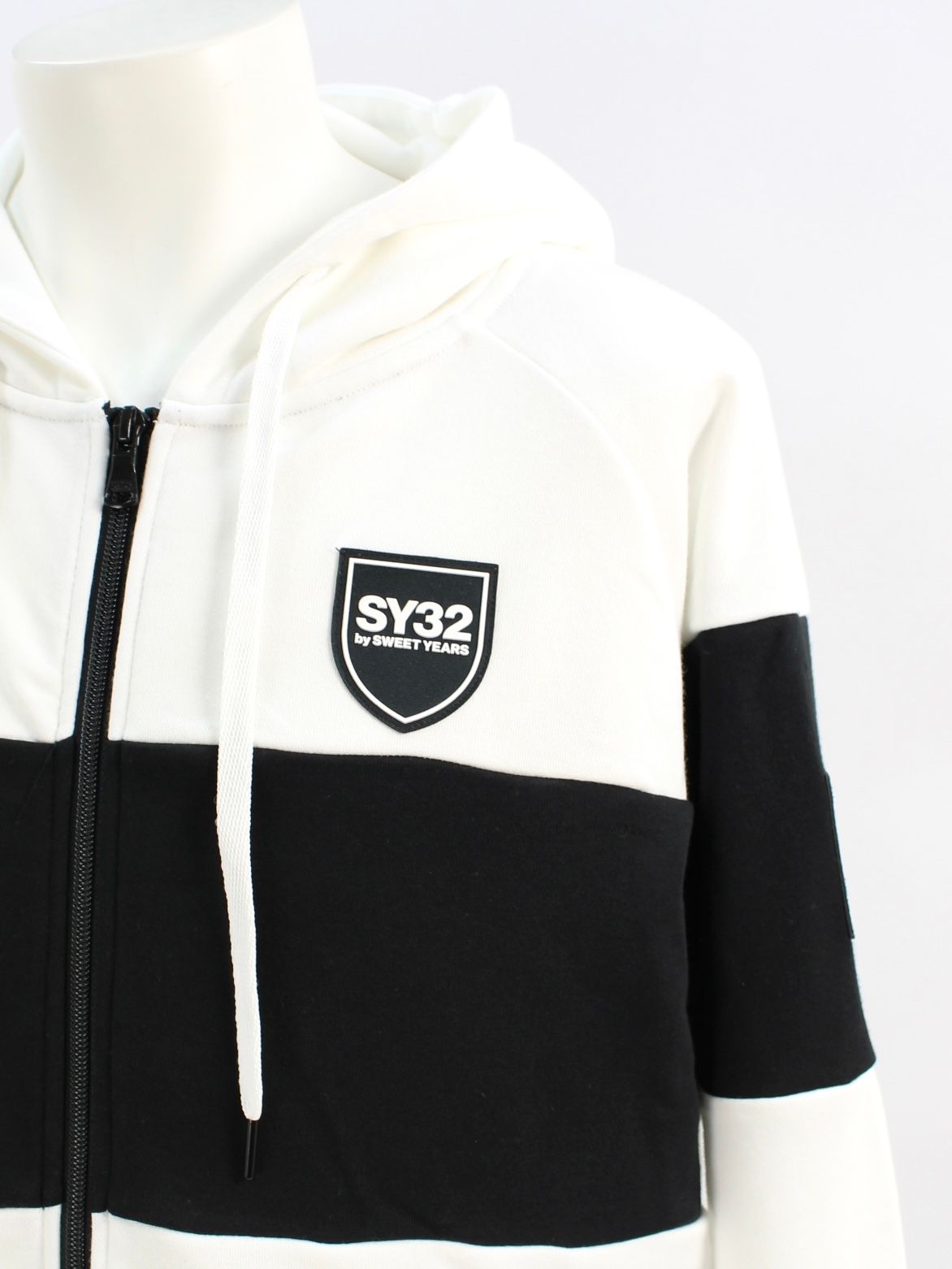 SY32 Exchange Fleece Pullover ブラック