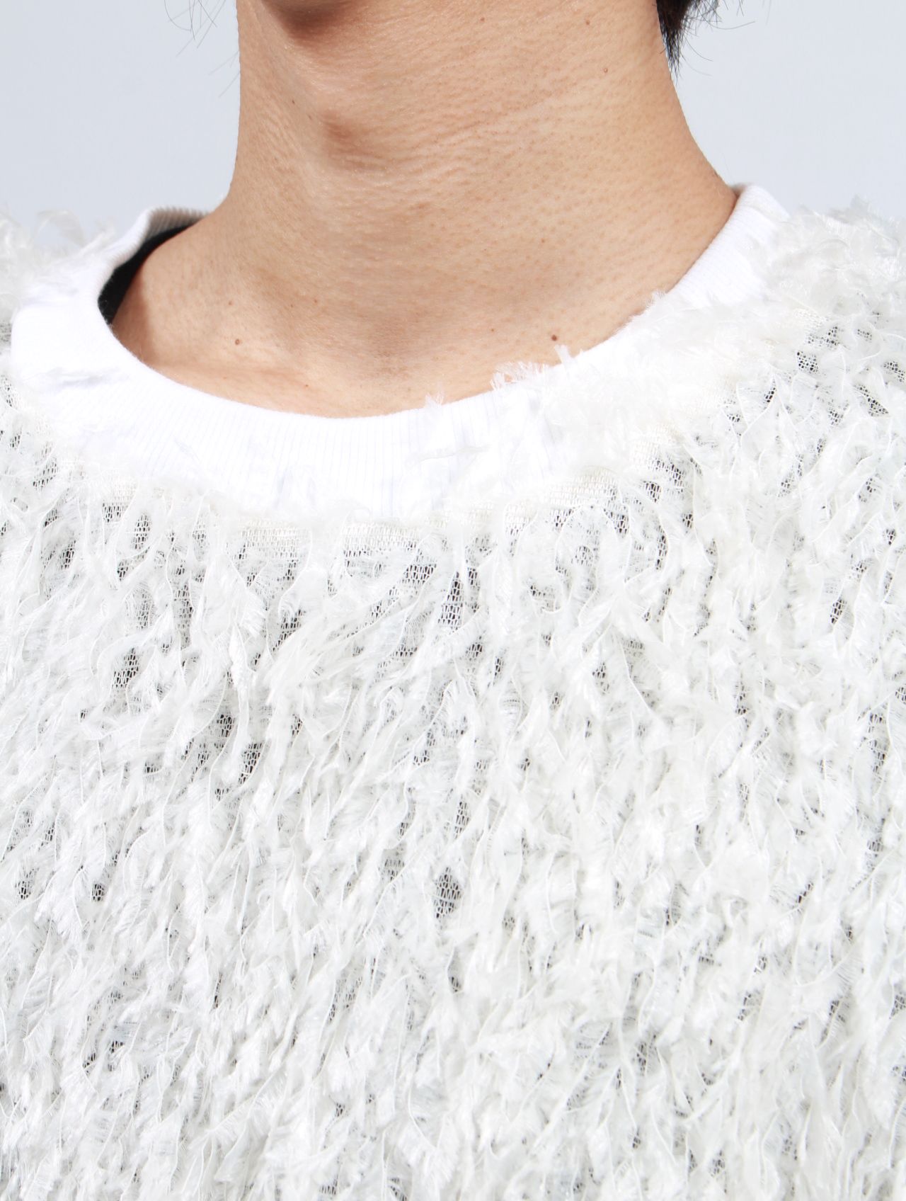 【25SS】フェザー ニット クルーネック セーター / FEATHER KNIT CREWNECK SWEATER / ホワイト