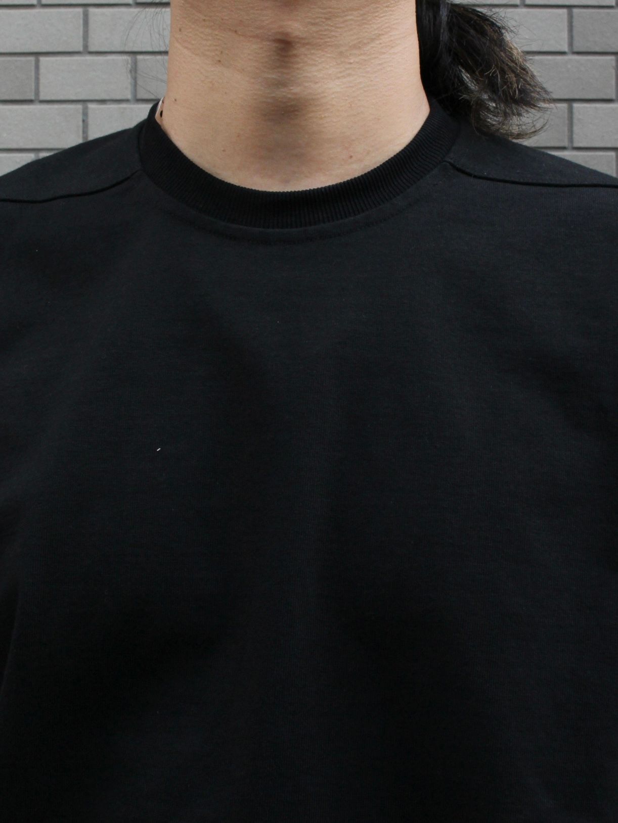 【25AW】リブ クルーネック 長袖スウェット シャツ / SHORT CREWNECK LS / ブラック