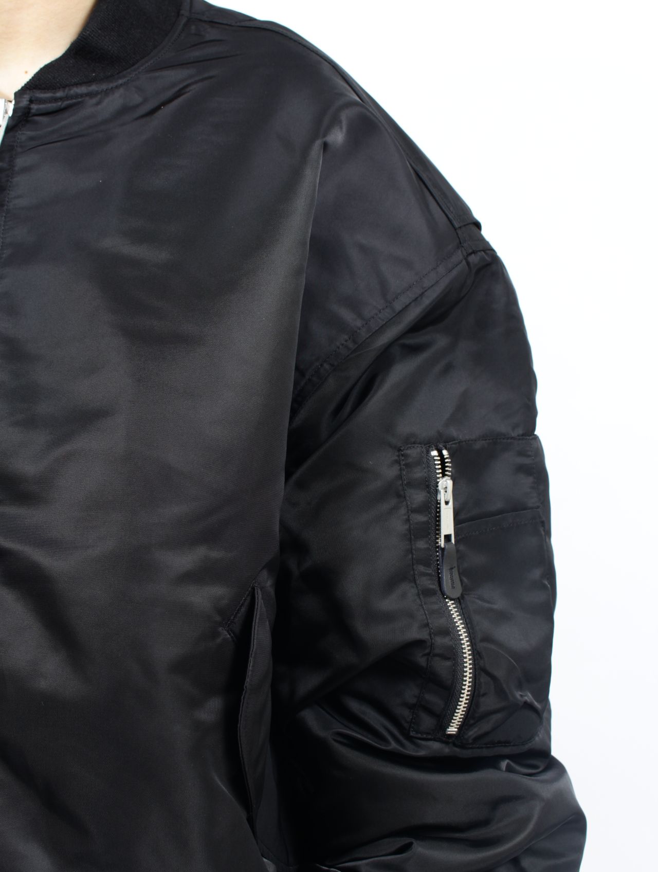 【25AW】ナイロン ボンバー ジャケット / BROAD BOMBER / OIL(ブラック)