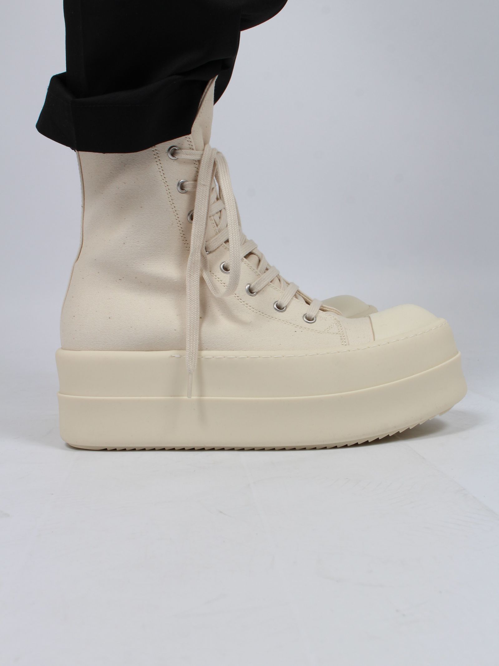 RICK OWENS DRKSHDW - 【24SS】ダブルバンパー ハイカット スニーカー / DOUBLE BUMPER SNEAKS /  ホワイト | STORY