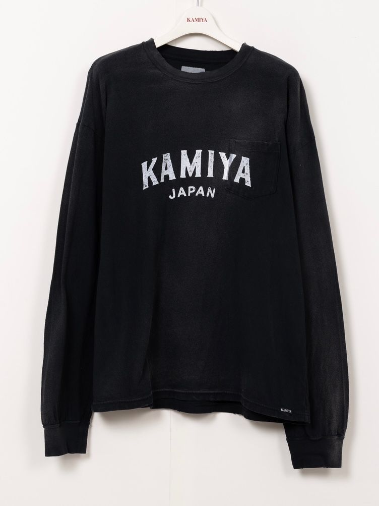 【25AW】カミヤ ロゴ ディストレスド ロング ポケット Tシャツ / "KAMIYA LOGO"DISTRESSED L/S POCKET TEE / ブラック