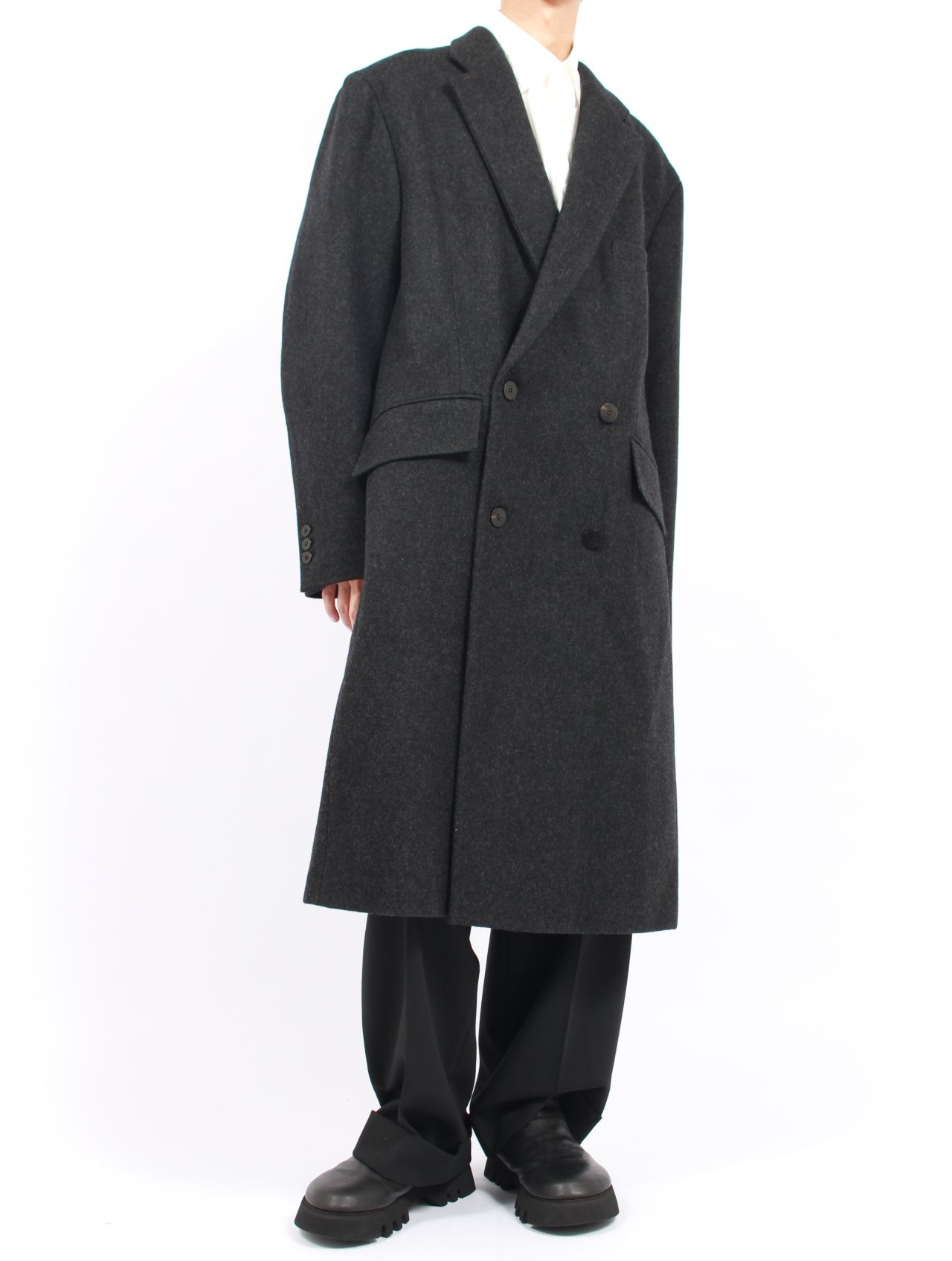 【25AW】フォグ ダブル ブレステッド コート / FOG DOUBLE BREASTED COAT / チャコール
