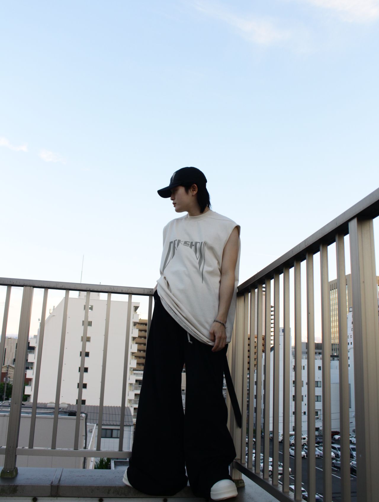 【人気デザイン】Rick Owens ノースリーブ ハリウッド 白 Xg4THEdRaa36.jpg?width=768