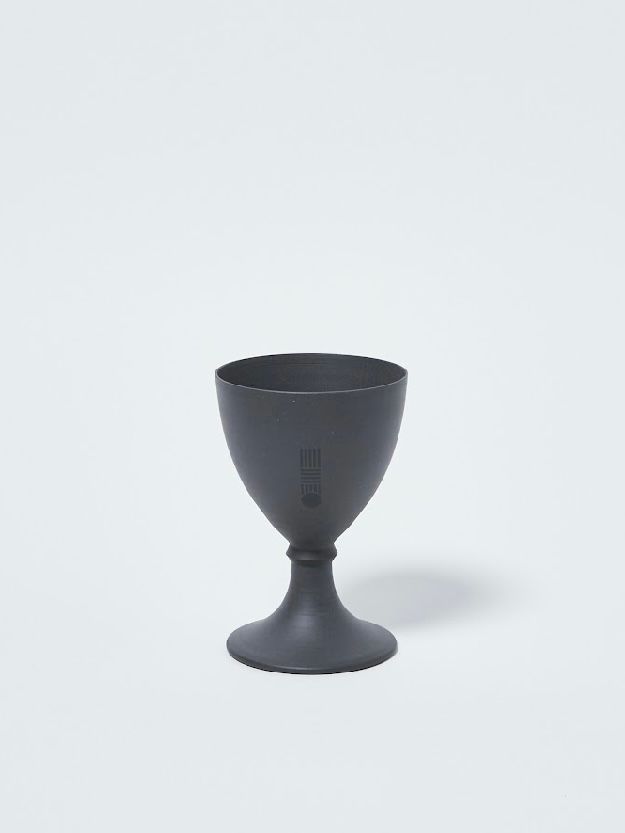 HIROTAKE IIDA 別注 磁器 日本酒グラス / SAKAZUKI : PORCELAIN SAKE GLASS / ブラック
