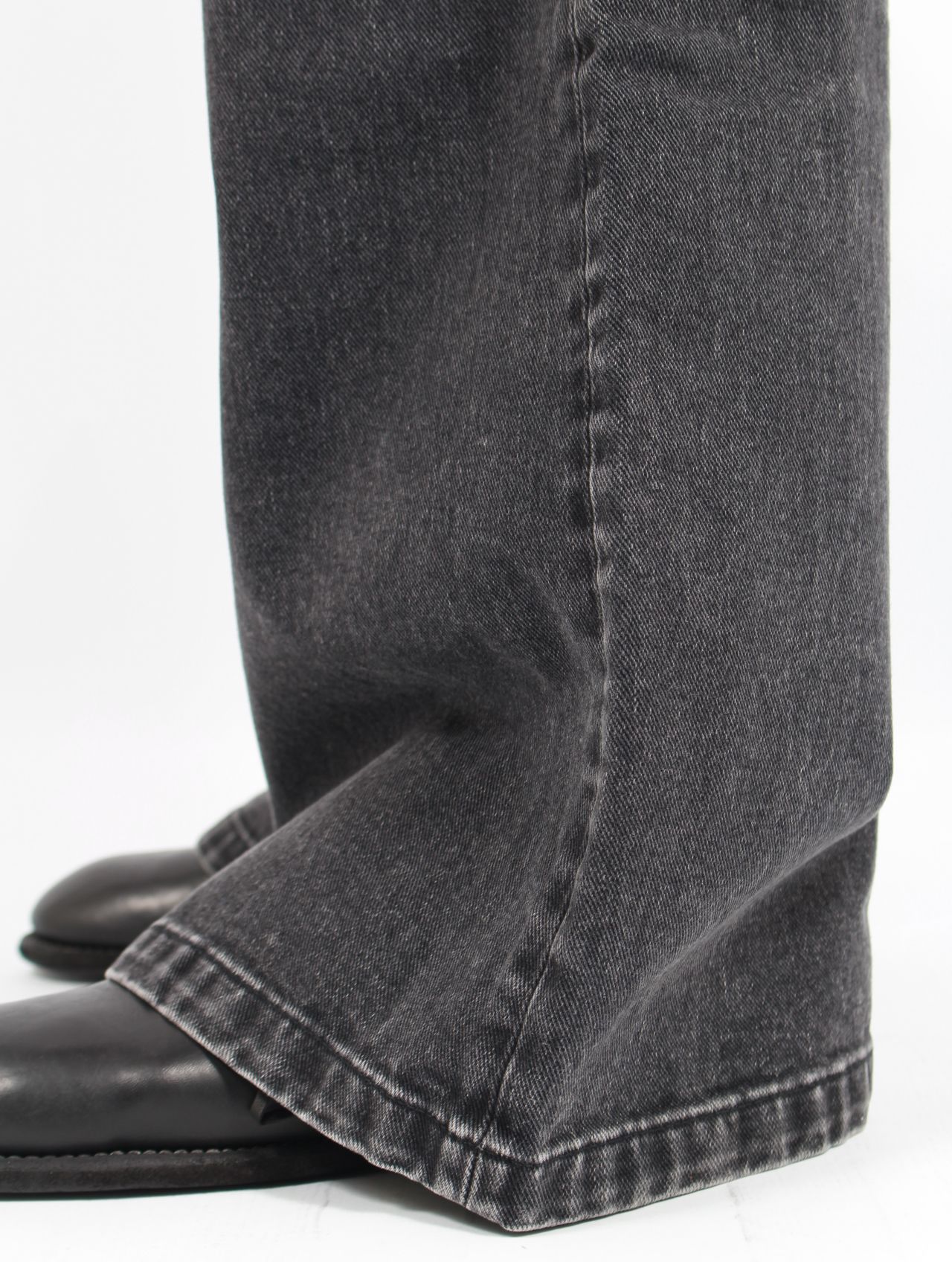 【25AW】スキッド ジーンズ デニム パンツ / SKID JEANS / CHIPPED BLACK(ブラック)