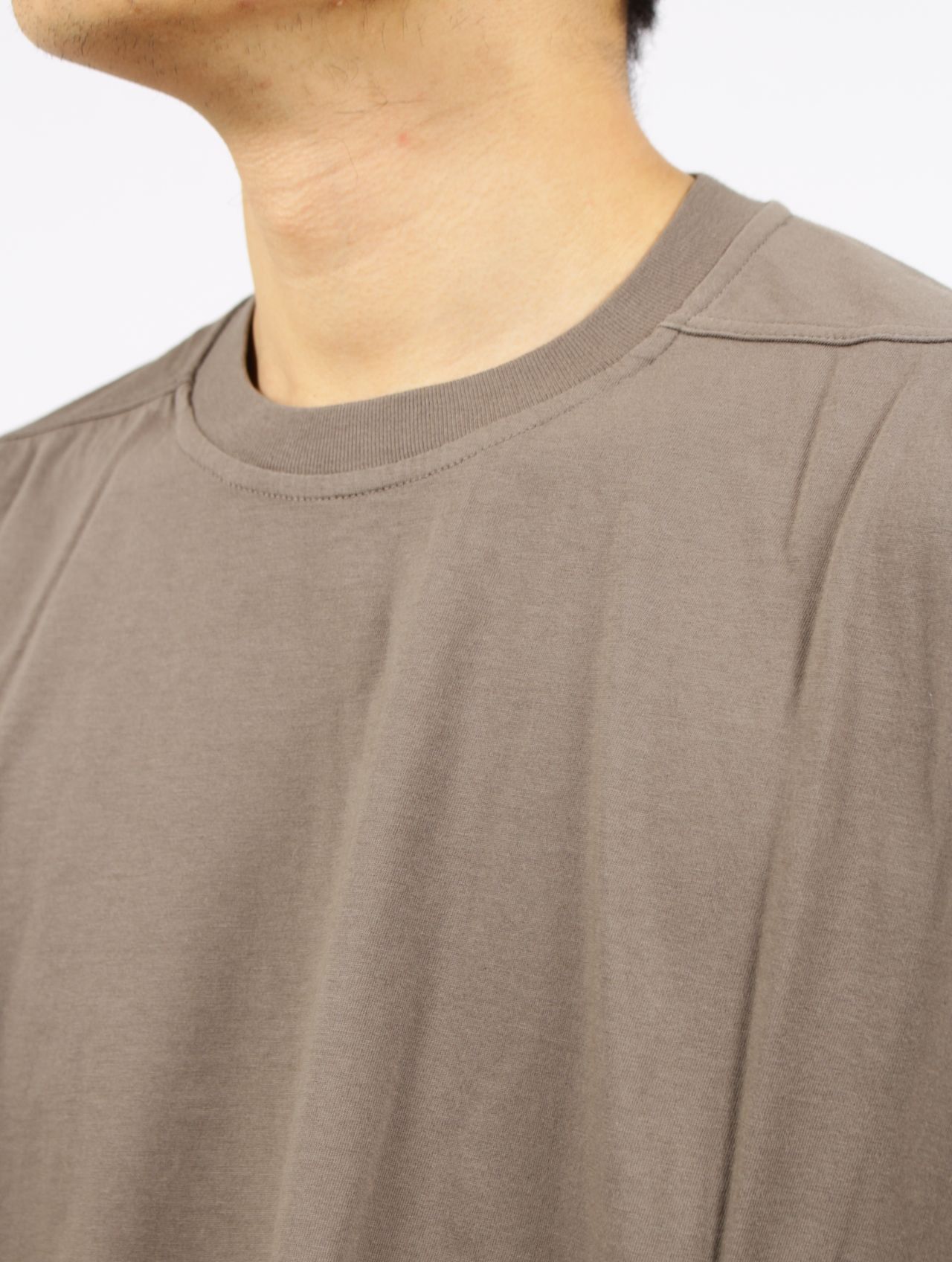 RICK OWENS - 【25SS】トミー Tシャツ / TOMMY T / ダスト | STORY