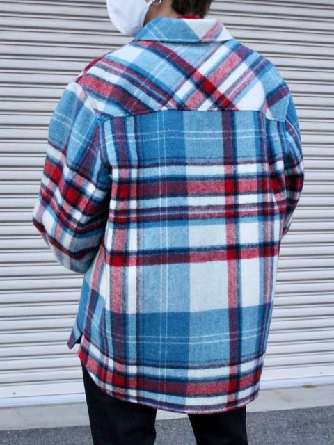 大人カジュアルにはチェックシャツ!