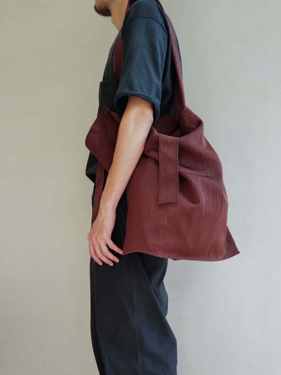 限定カラー メアリー インサイド アウト トート - エル ワンショルダートートバッグ / MARY INSIDE OUT TOTE - L CERATO BRIGHT / ブラウン