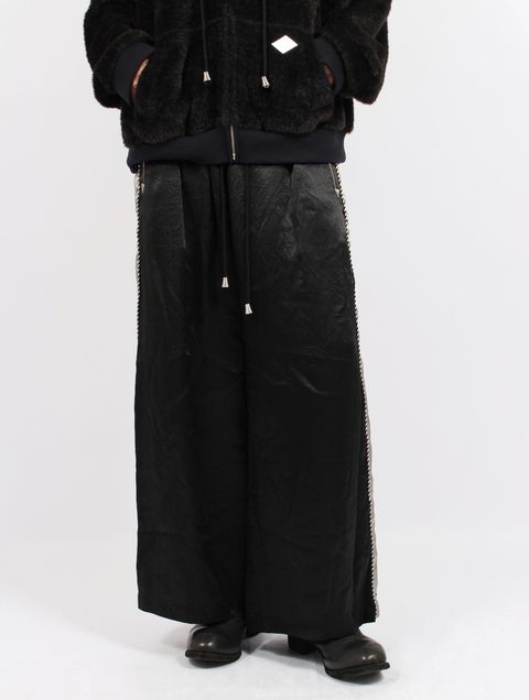 【25AW】サテン スーベニア トラウザー パンツ / SATIN SOUVENIR TROUSERS / ブラック