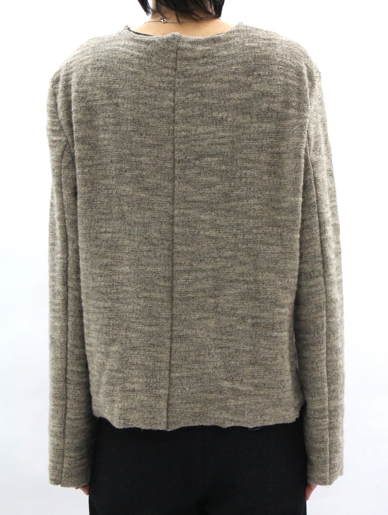 【25AW】ユニセックス ラウンド ネック ミッド フィット カーディガン / UNISEX ROUND NECK MID FIT CARDIGAN / グレイッシュ ブラウン