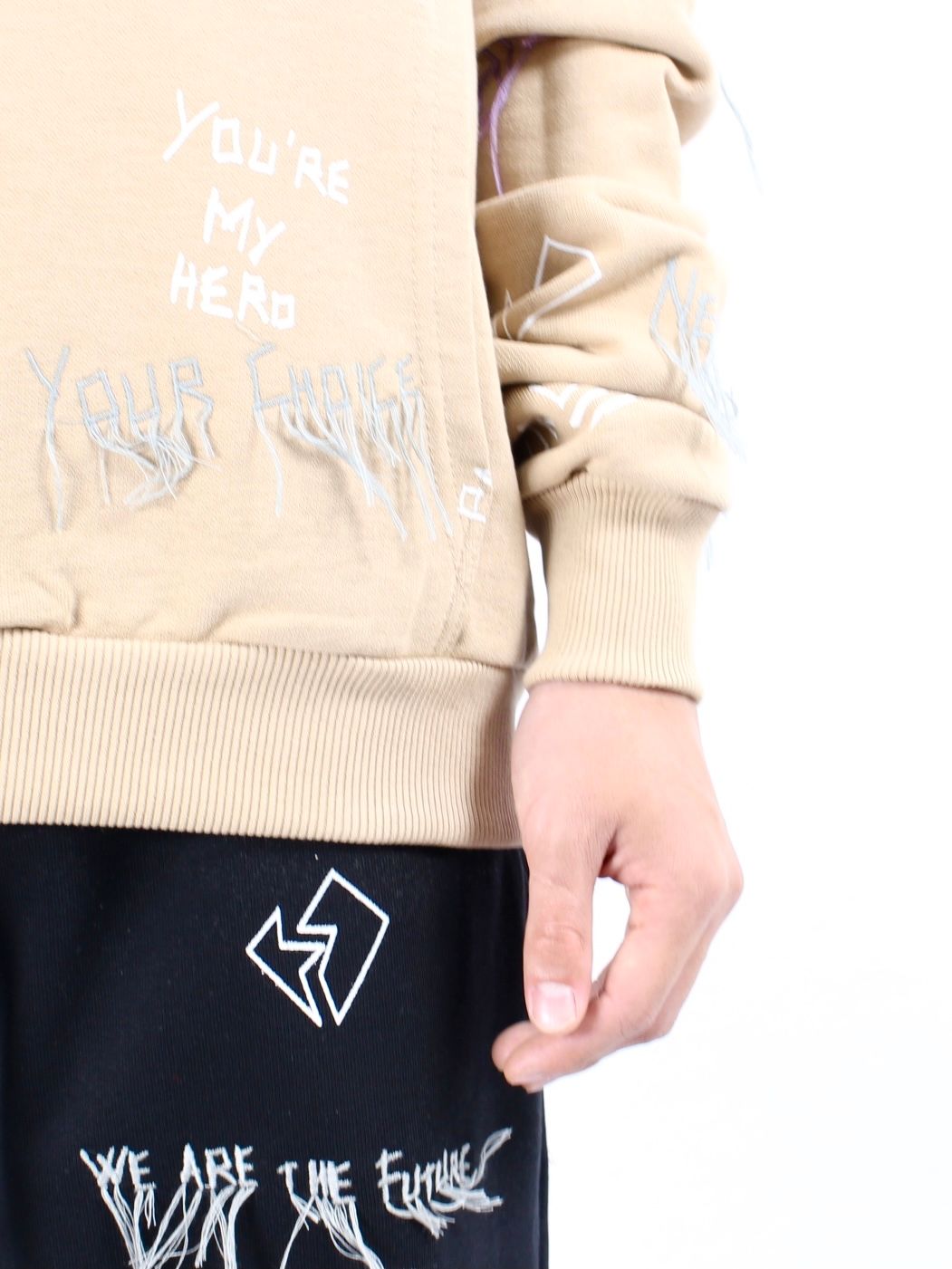 【21AW】総柄 刺繡プリントパーカー / NEW MANIFESTO HOODIE / ベージュ × マルチ