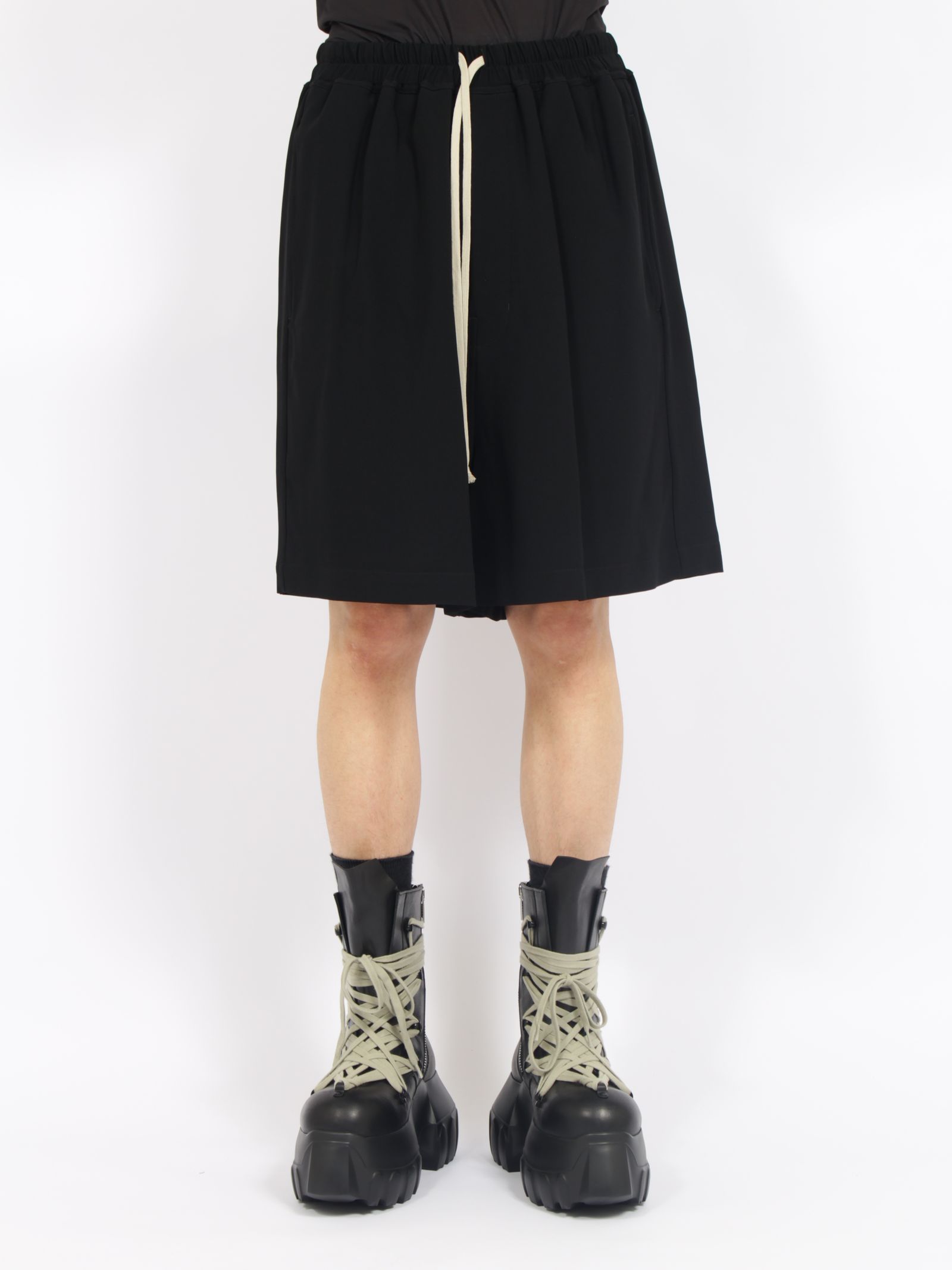 【26AW】フォーン ショーツ / FAUN SHORTS / ブラック