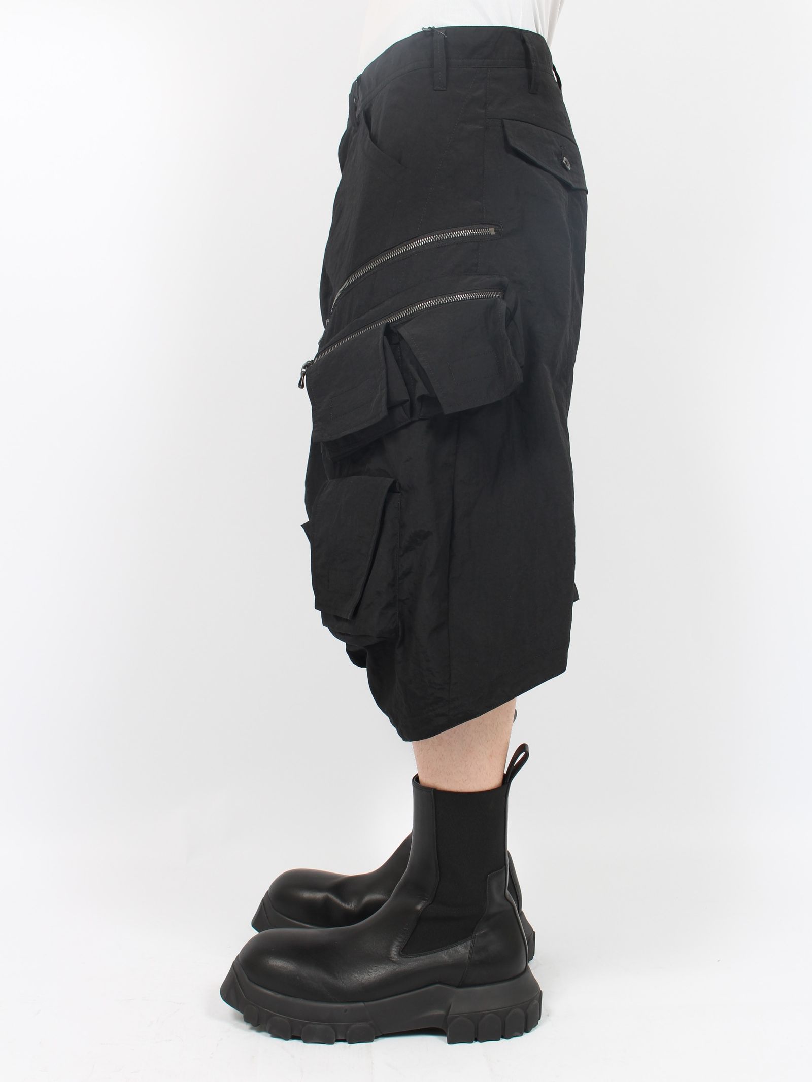 JULIUS - 【24AW】ハイ カウント タフタ ショートパンツ / NYLON