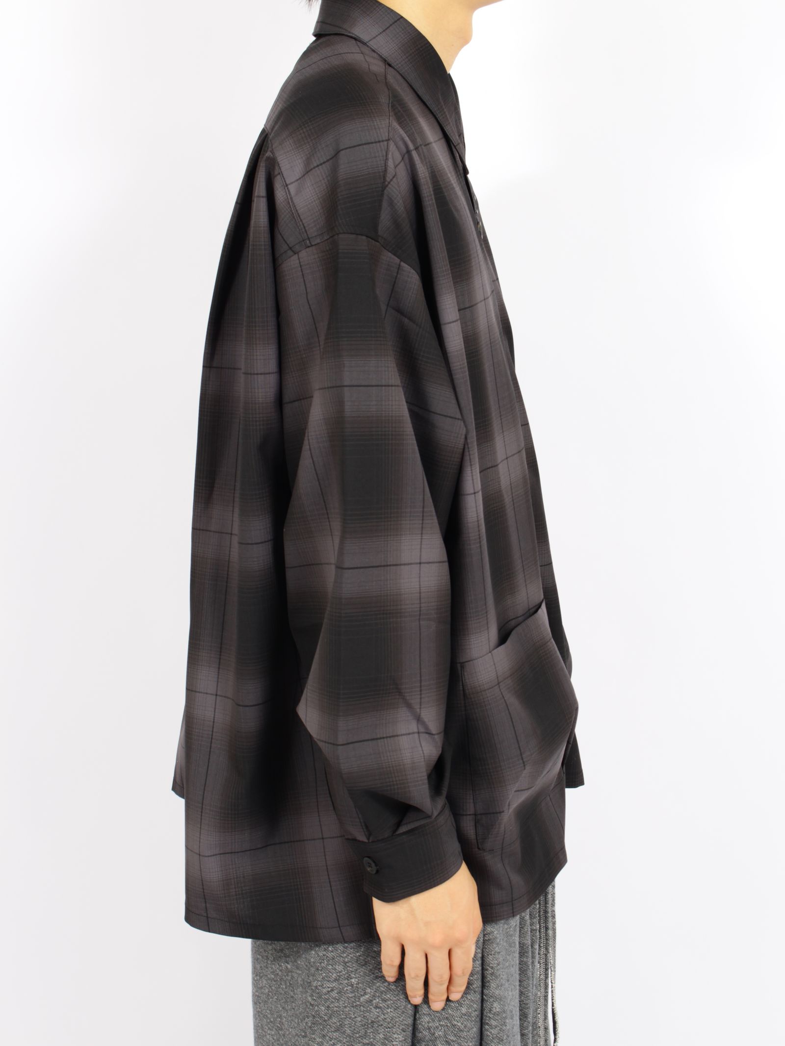 【26AW】ルーミー シャツ 長袖 チャック柄 シャツ / ROOMY SHIRT / ブラック