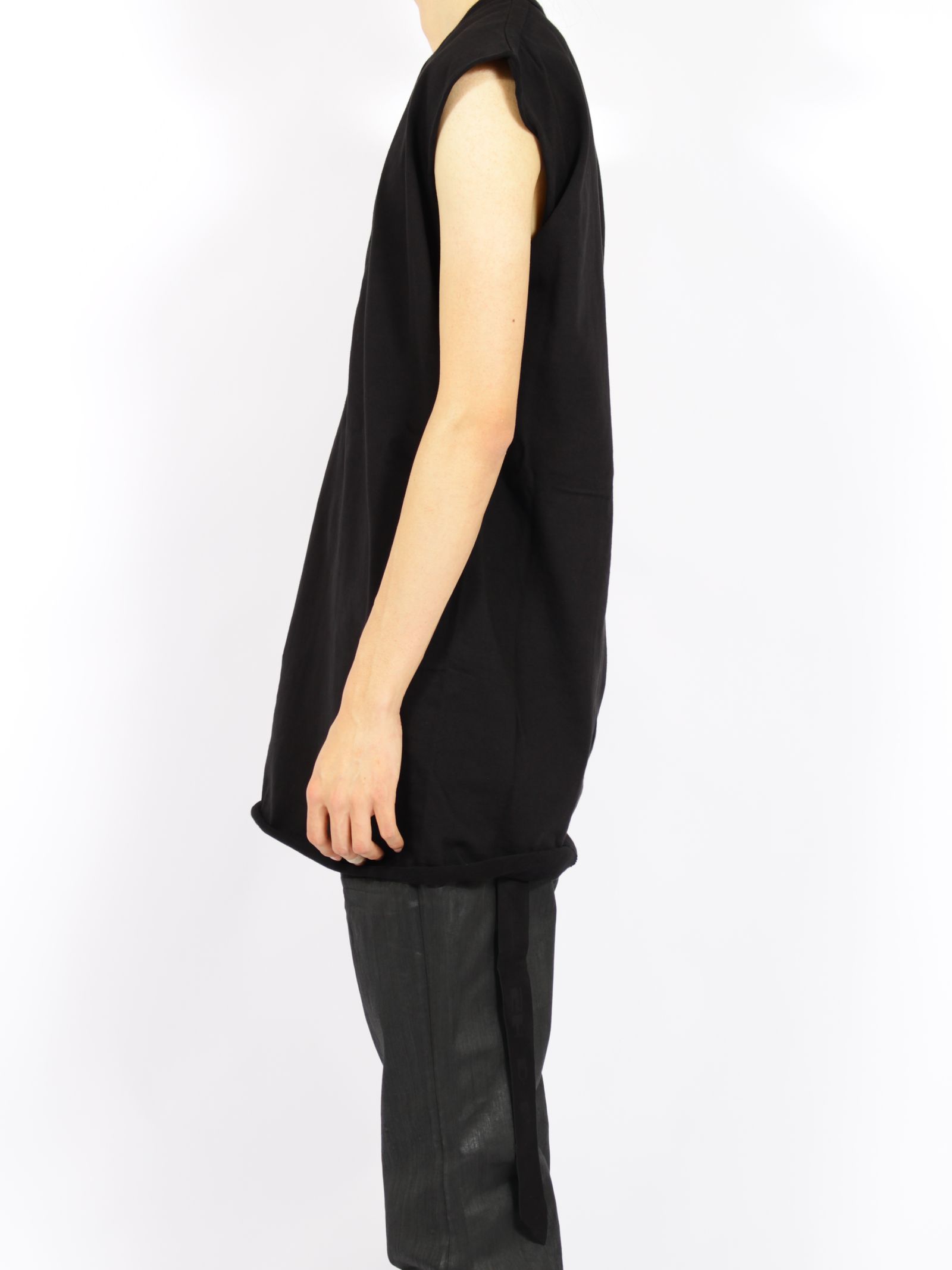 【26AW】ディラン Tシャツ Vネック カットソー  / DYLAN T / ブラック
