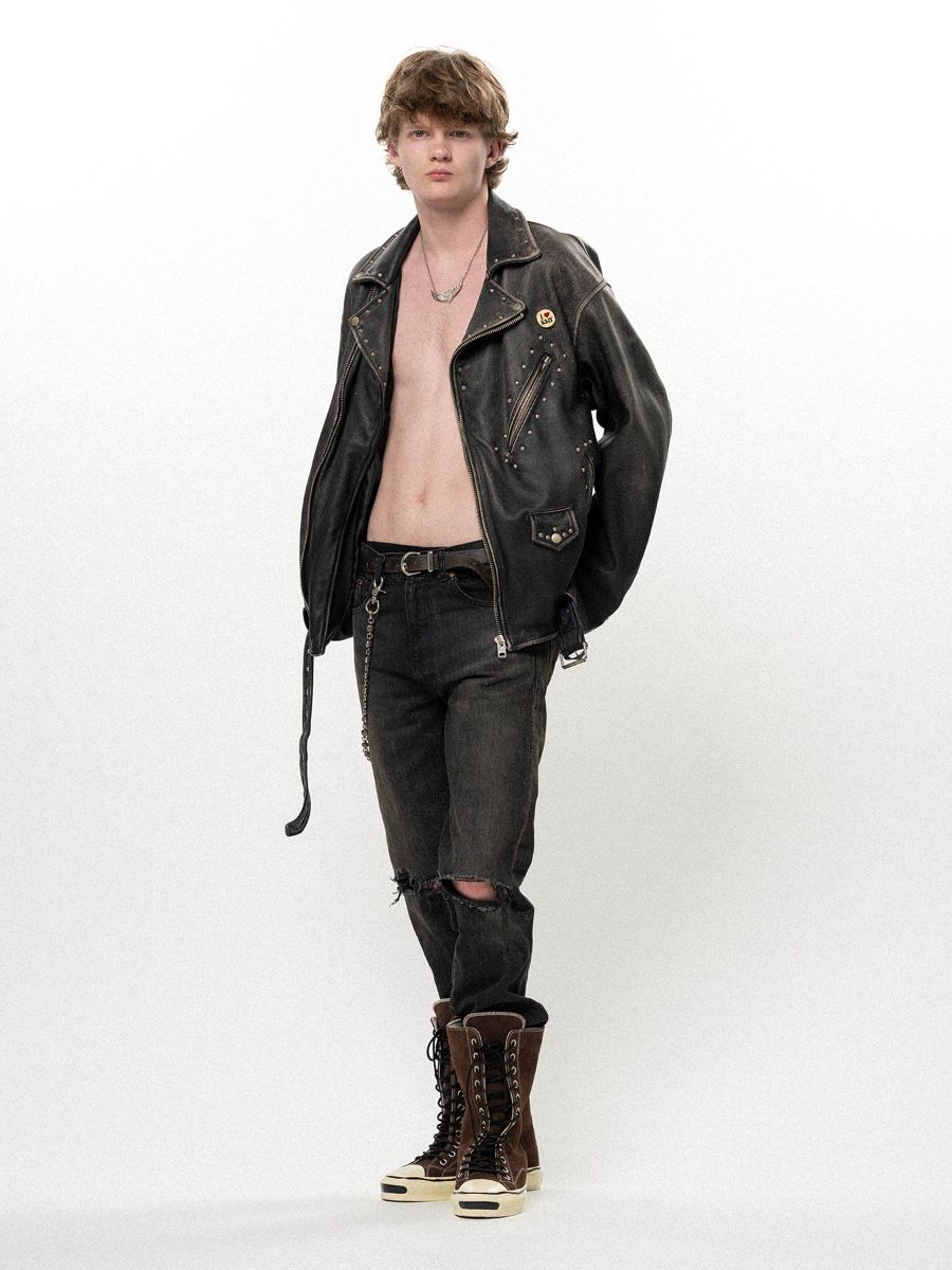 【26AW】 ディストレスト レザー スタデッド バイカー ジャケット / DISTRESSED LEATHER STUDDED BIKER JACKET / ブラック
