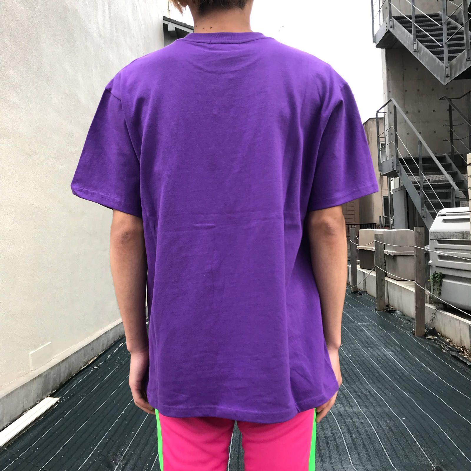 胸ロゴ刺繍 クルーネックカットソー - PURPLE