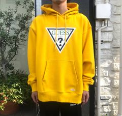トライアングルロゴ プリントプルオーバーパーカー - YELLOW