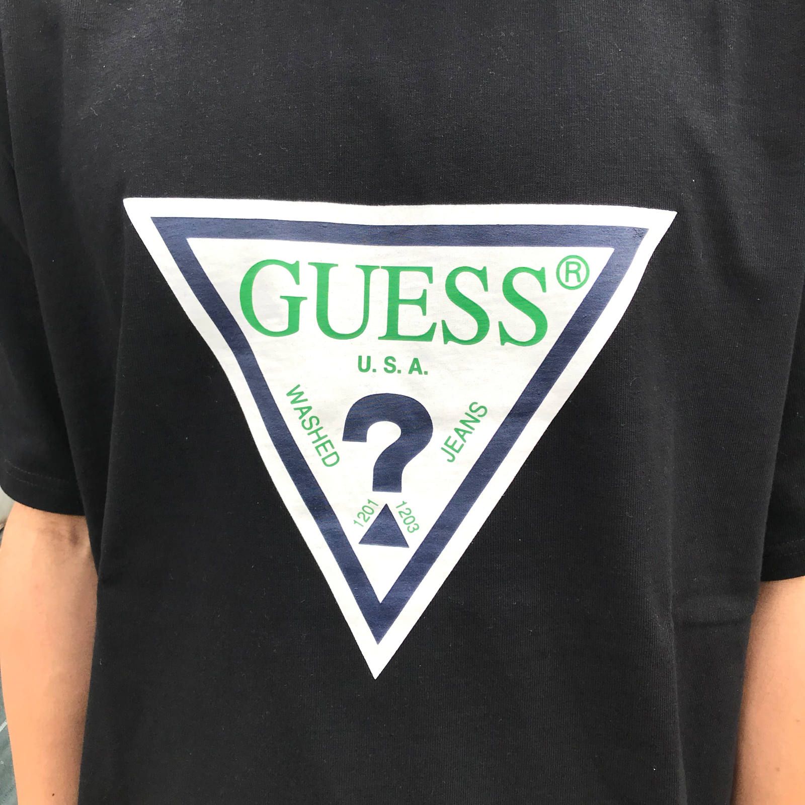 GUESS GREEN LABEL - トライアングル クエスチョンロゴ カットソー