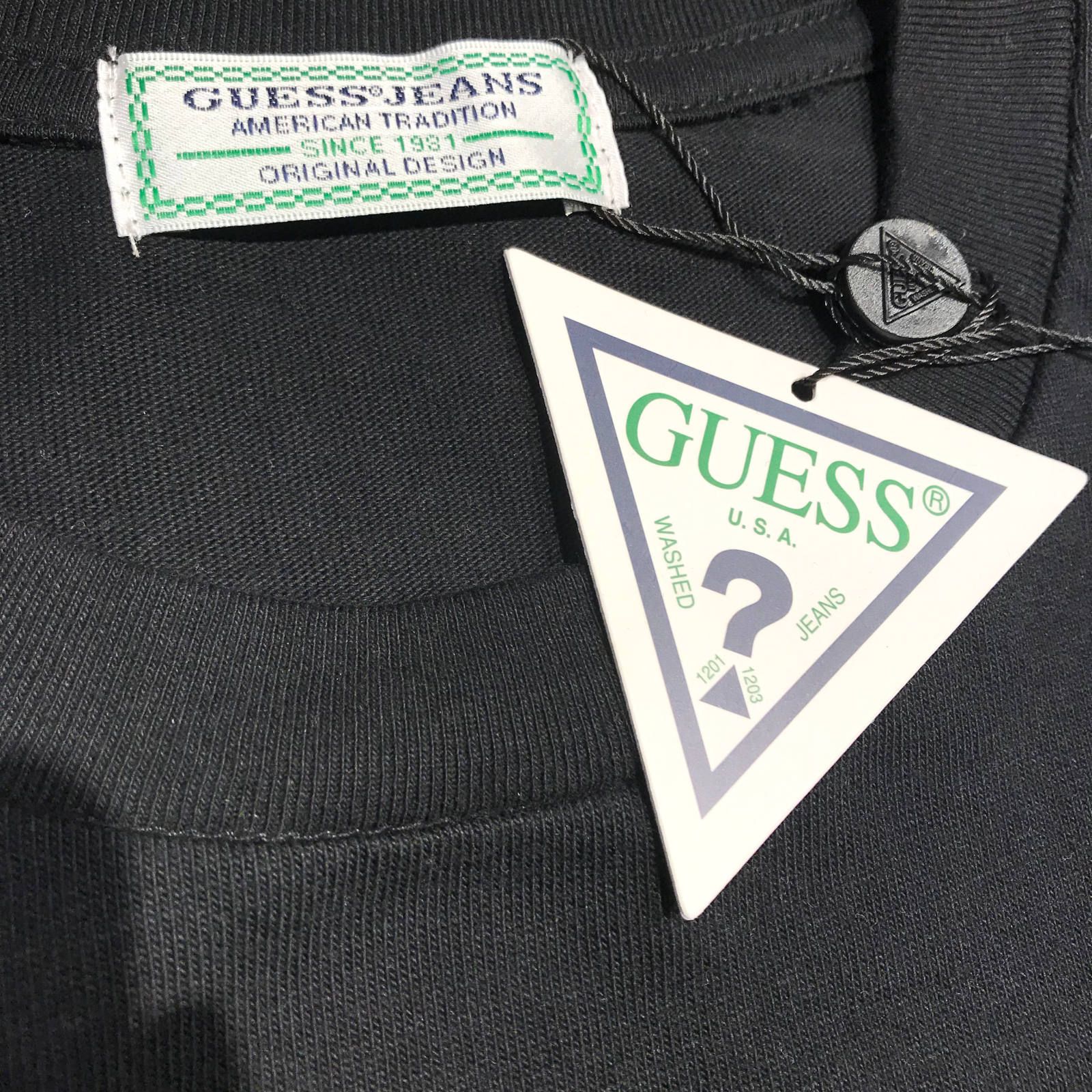 GUESSGREENLABEL Mサイズ BLACK 希少 新品未使用！ ゲス GUESS ECO Gemma Mini Top Zip Shoulder Bg （BLA
