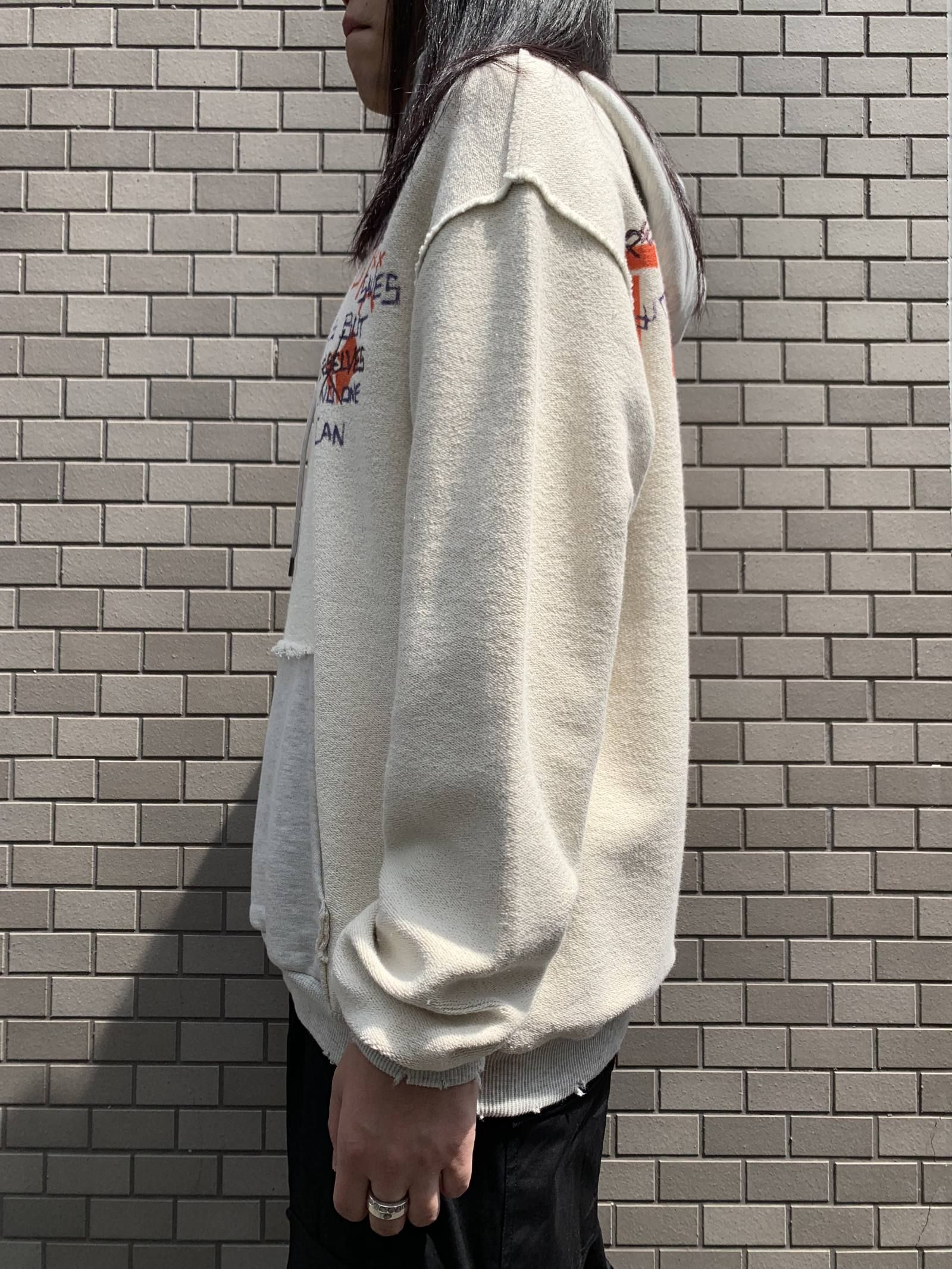【残り一点】 裏返し 刺繍プリントプルオーバーパーカー TEARS ONLY - GREY