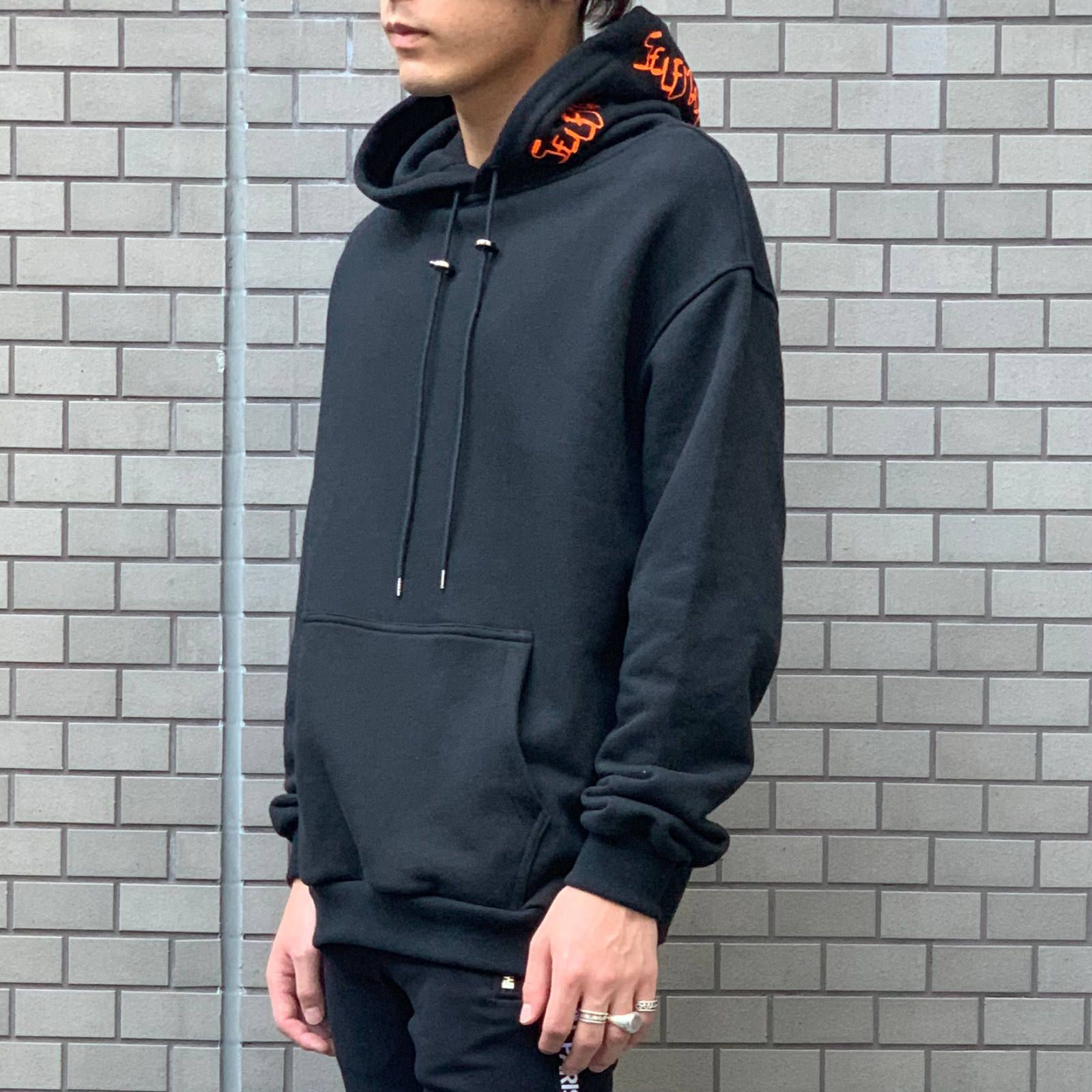 《残り一点》フードロゴ刺繍 オーバーサイズパーカー - BLACK