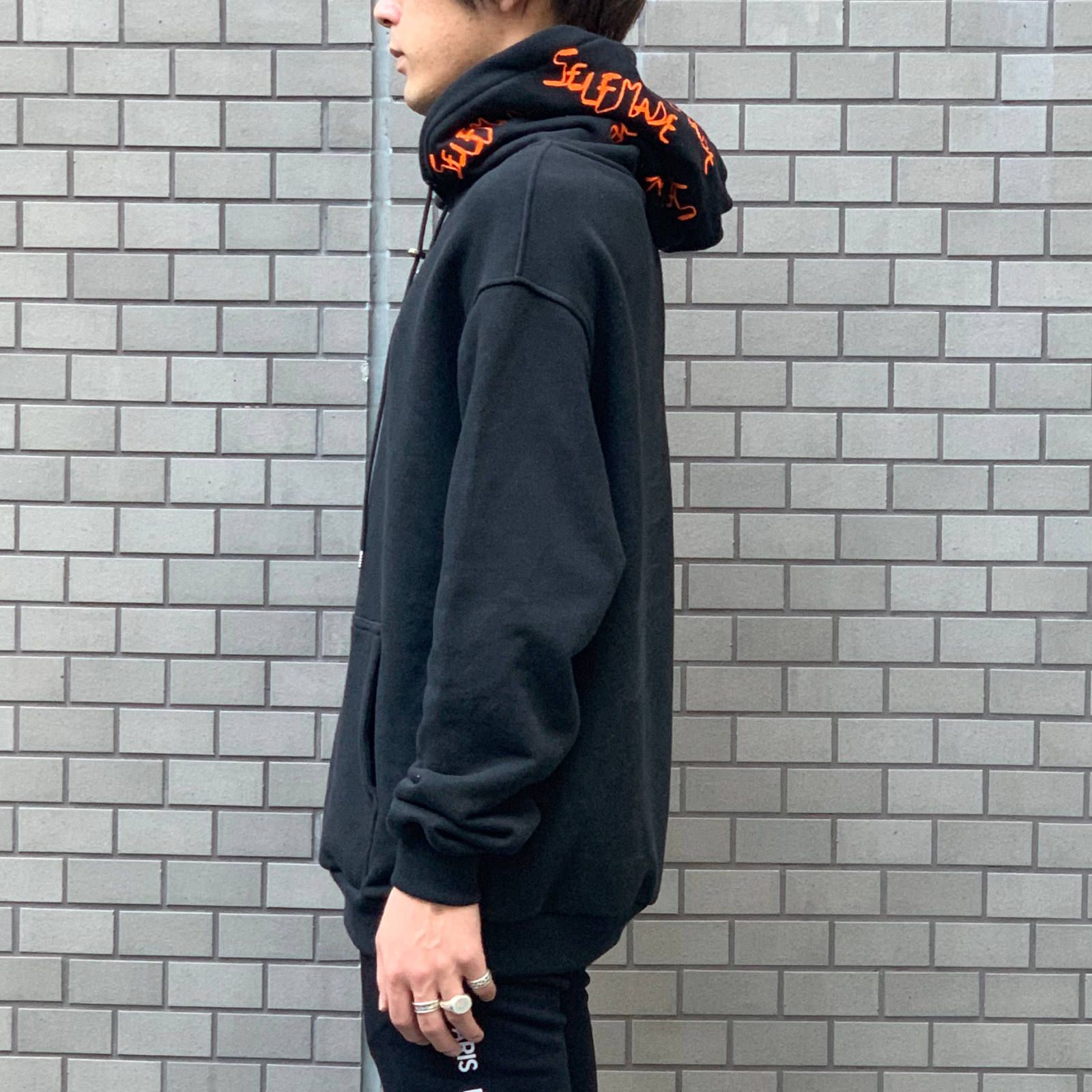 《残り一点》フードロゴ刺繍 オーバーサイズパーカー - BLACK