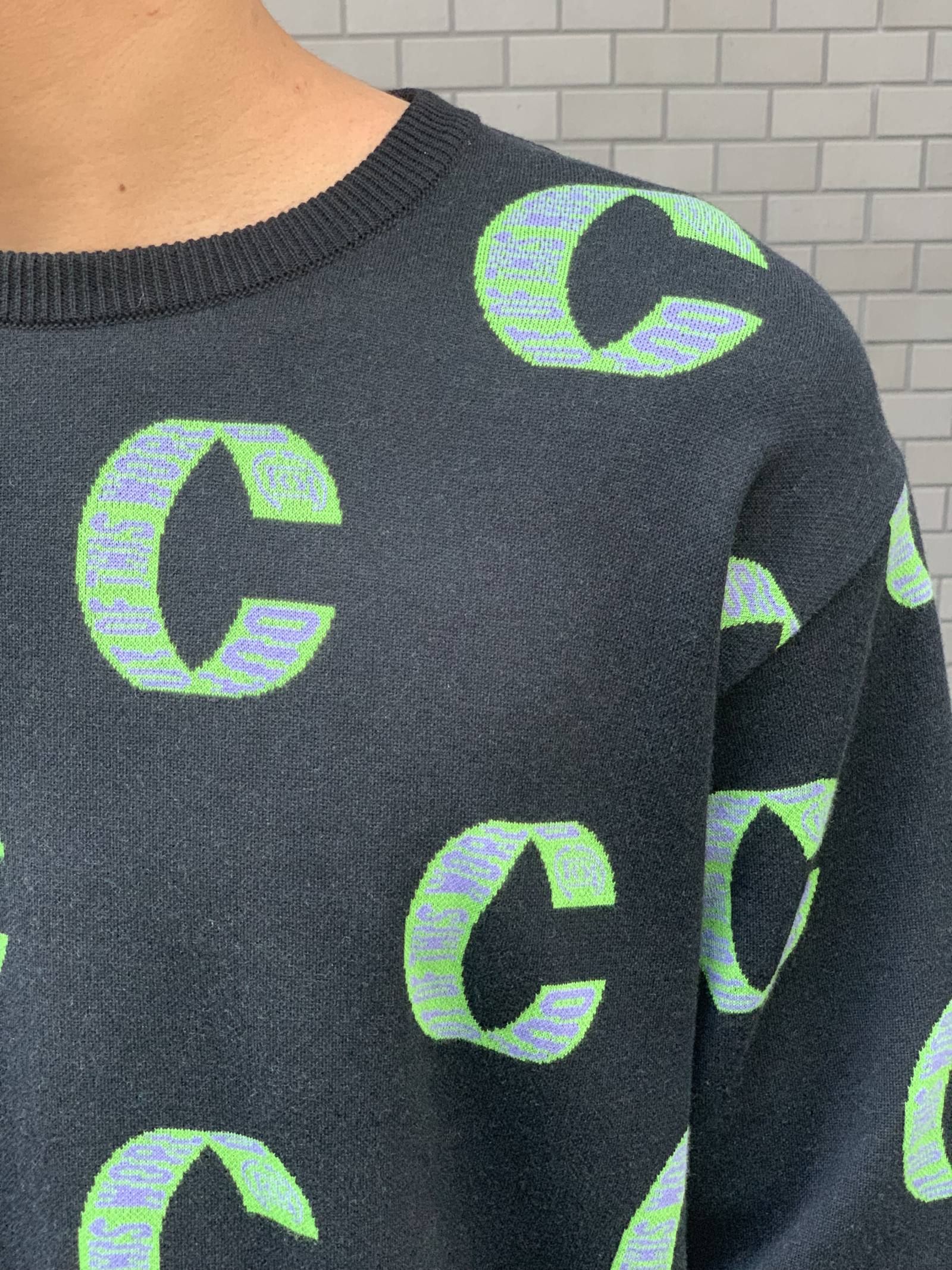Cロゴ クルーネック ジャガードコットンニット OUT OF THIS WORLD LOOP KNIT SWEATER - BLACK