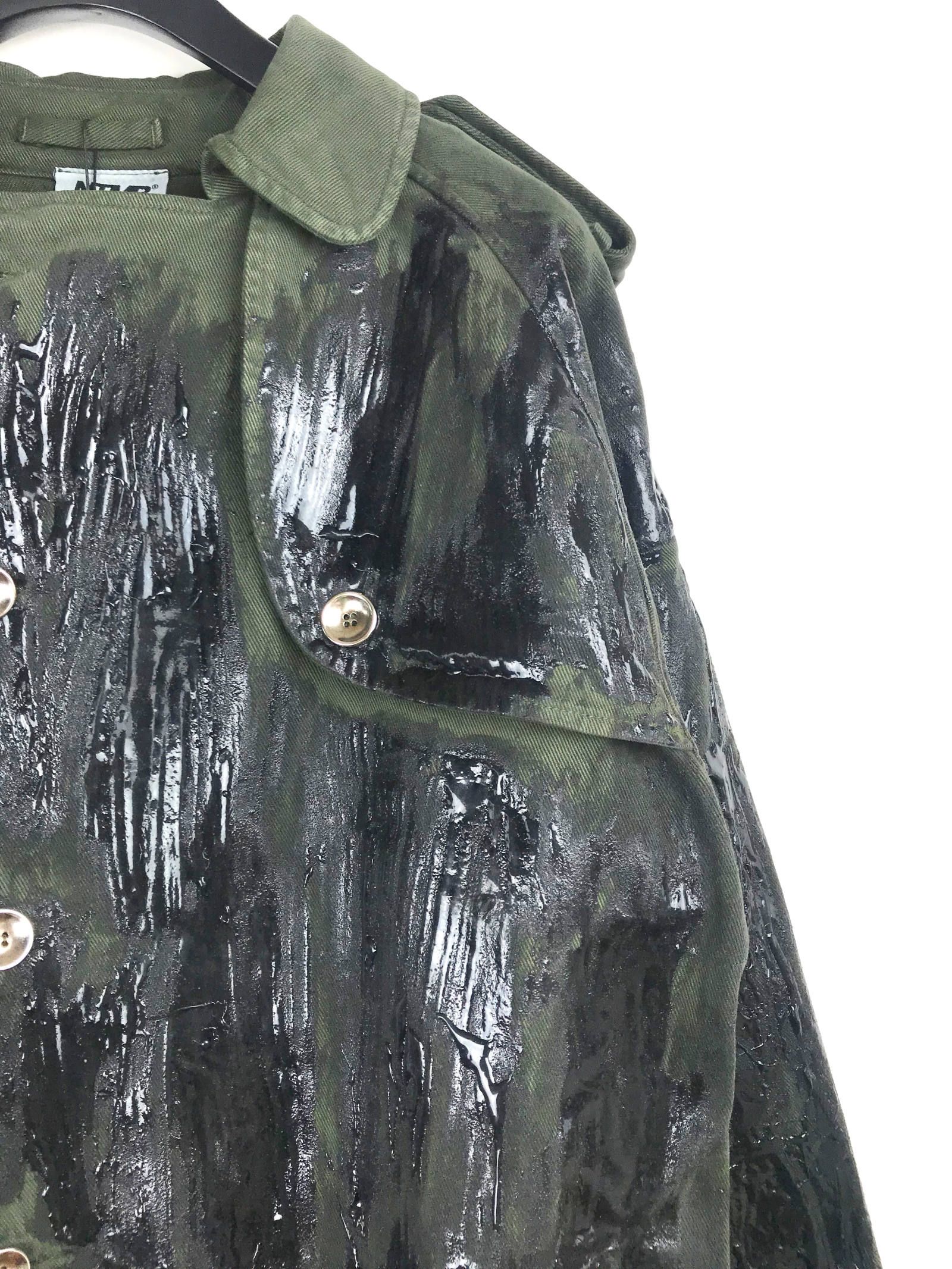 《残り一点》 バックロゴ シリコンペイント デニムトレンチコート TRENCH SILICON DENIM JACKET - Khaki