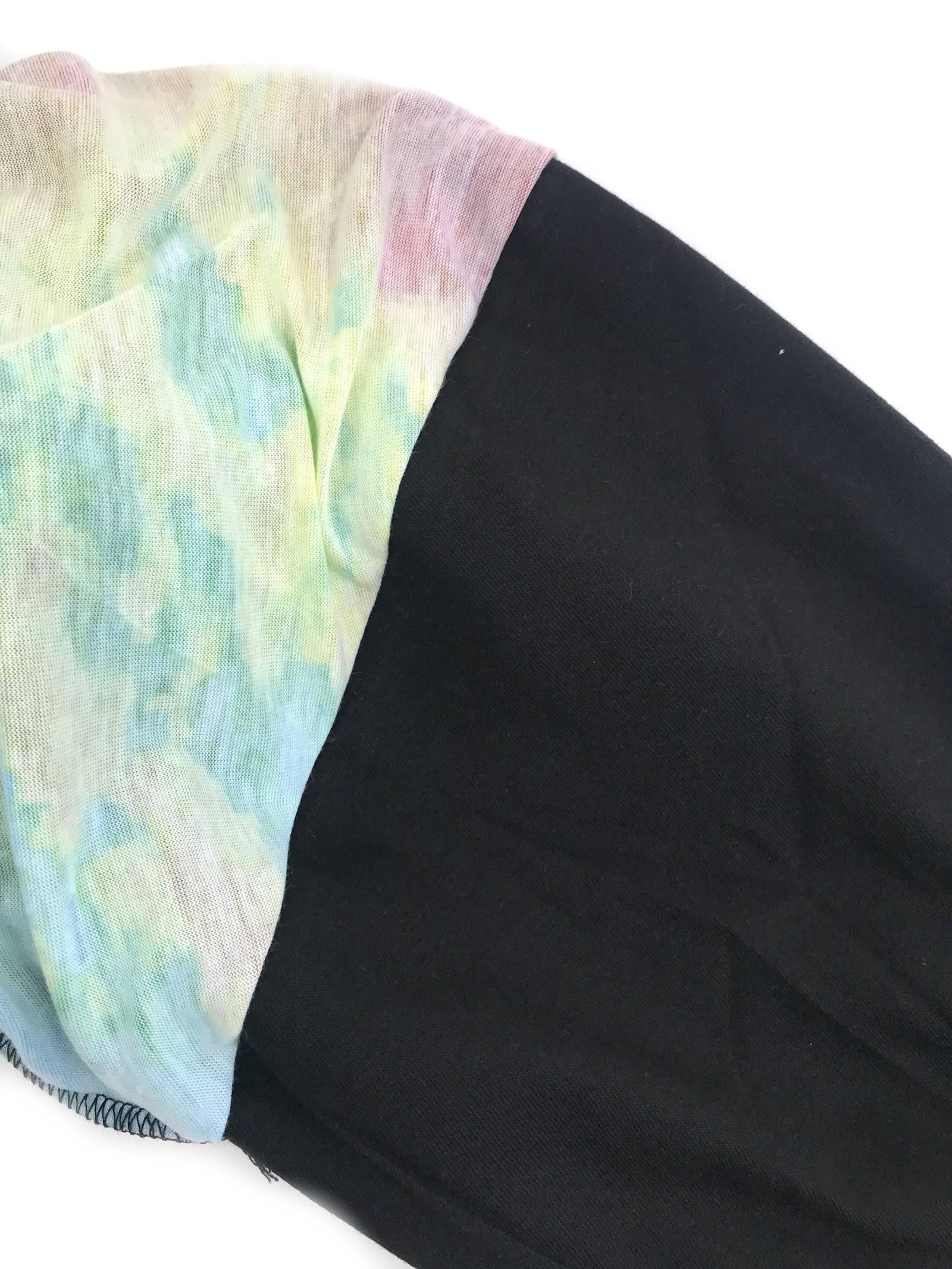 《残り一点》 ウェザーグラフィック レイヤード 長袖カットソー Tornado Long Sleeve - BLACK × RED