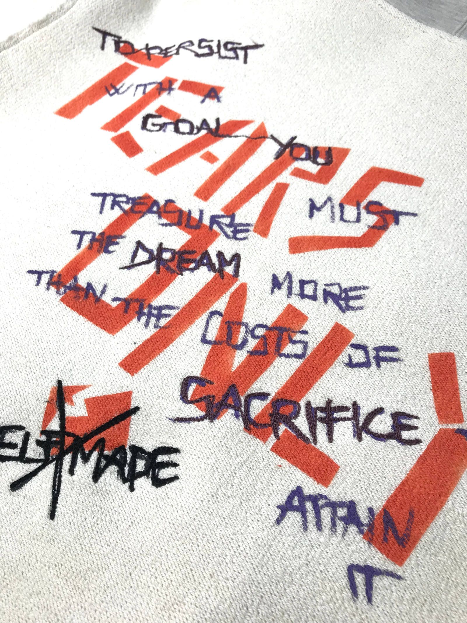 【残り一点】 裏返し 刺繍プリントプルオーバーパーカー TEARS ONLY - GREY