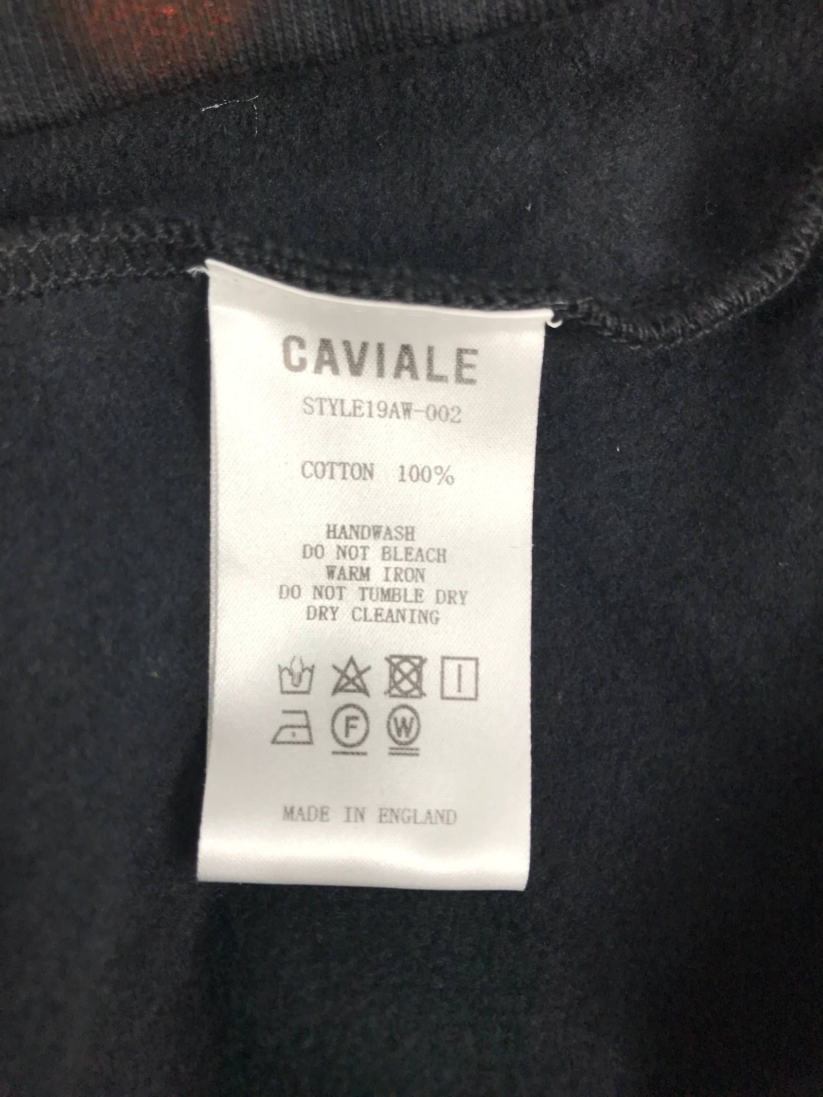 《L,XL残り各一点》 ドルフィングラフィック ショート丈パーカー HOODIE  - BLACK
