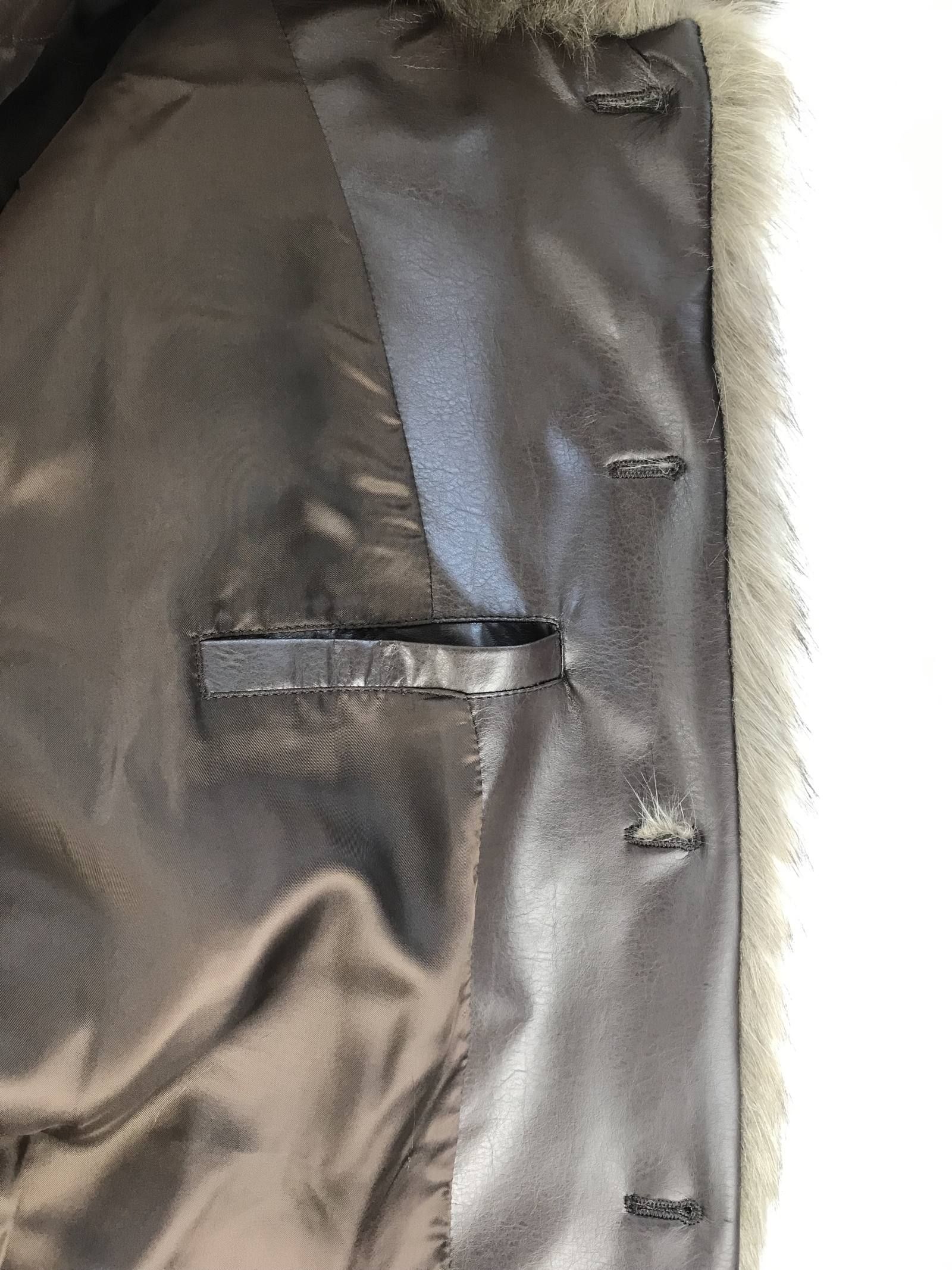 オーバーサイズ ショートファージャケット FAUX FUR SHORT COAT - BROWN