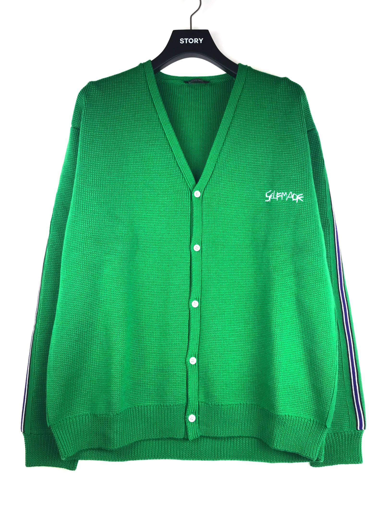 ロゴ刺繍 ラインニットカーディガン / KNITTED CARDIGAN  “SELF MADE” LOGO HAND EMBROIDERED ON THE FRONT / グリーン