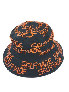 総ロゴ刺繍 バケットハット - BLACK × ORANGE