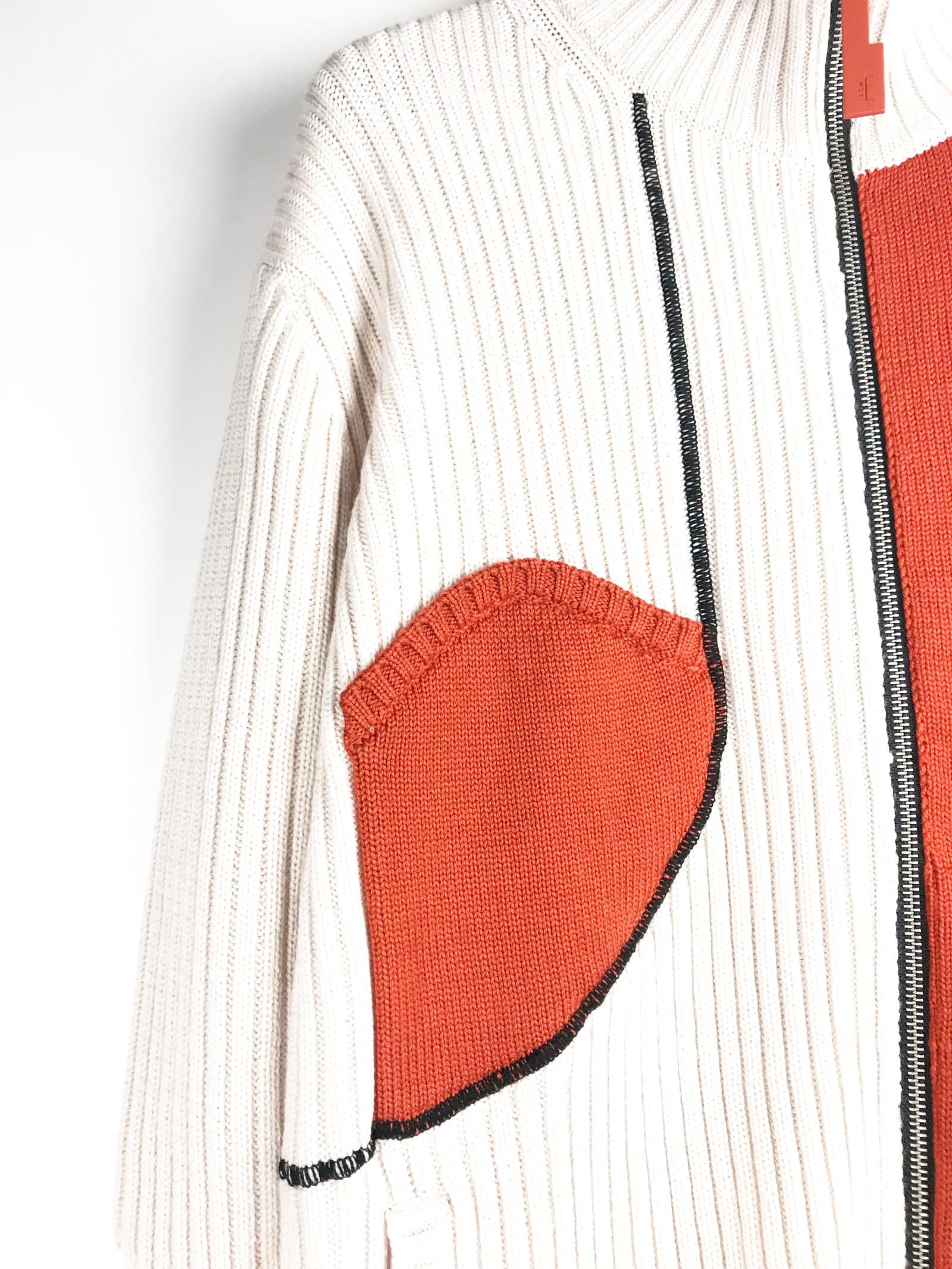 《残り一点》 カラー切替 アシンメトリーハイネックジップアップニット ZIPPED CASHWOOL JUMPER - CREAM CREA