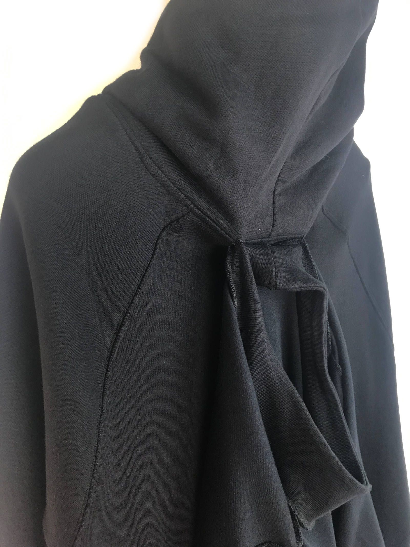 《残り一点》 【宮川大輔着用】 ウルフグラフィック カットソーレイヤードパーカー HOODIE - BLACK