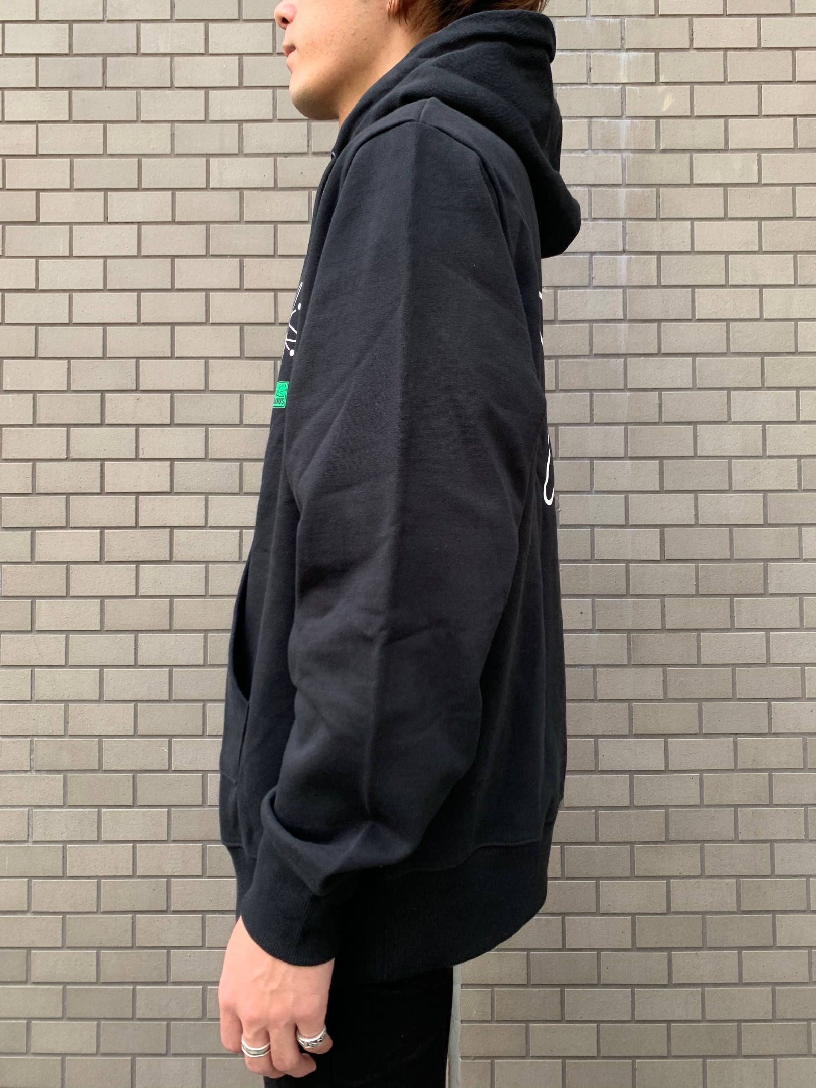 プラネットプリント オーバーサイズパーカー PLANETS HOODIE - BLACK