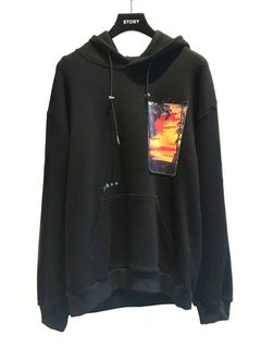 パッチ バックプリント プルオーバーパーカー