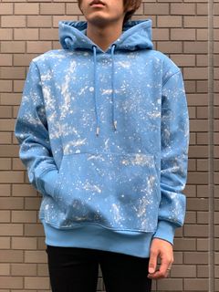 《残り一点》 スター スプレープリント プルオーバーパーカー STARS ALL OVER HOODIE - BLUE