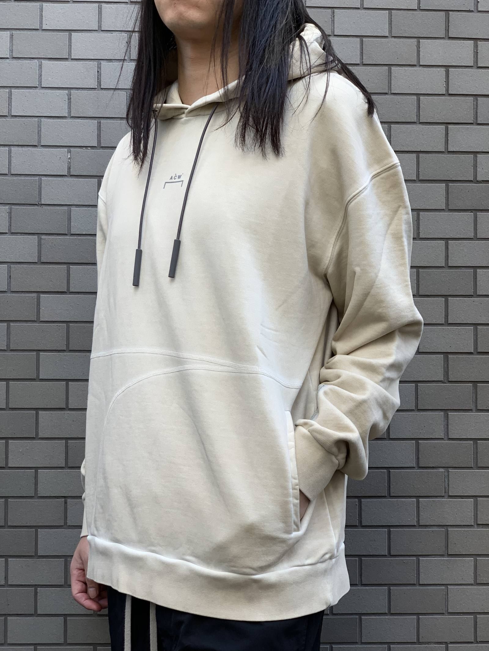 【残り一点】 染め加工 バックロゴ プルオーバーパーカー CLASSIC FLAT OVERLOCK HOODIE - DRRU(ベージュ)