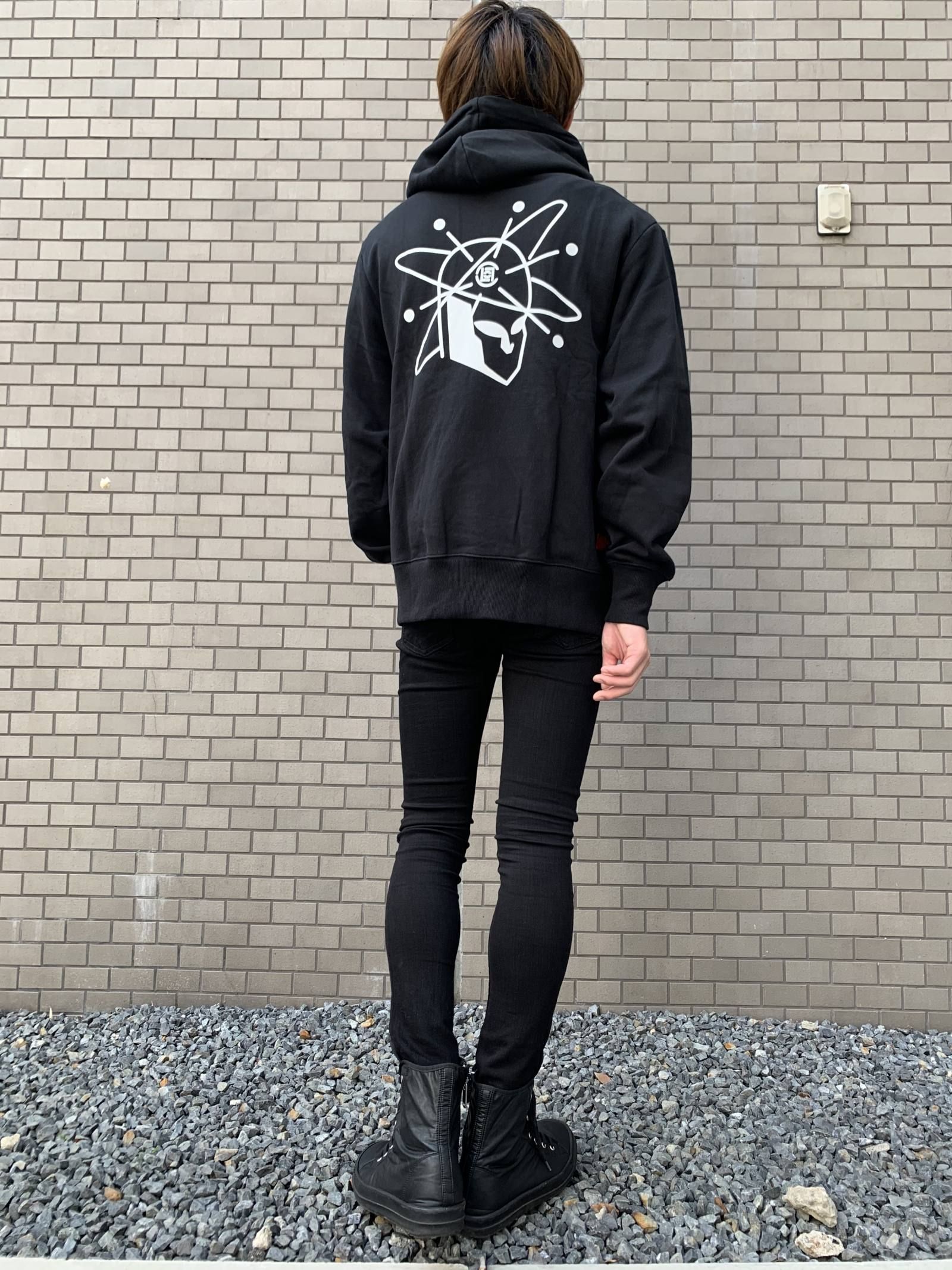 プラネットプリント オーバーサイズパーカー PLANETS HOODIE - BLACK