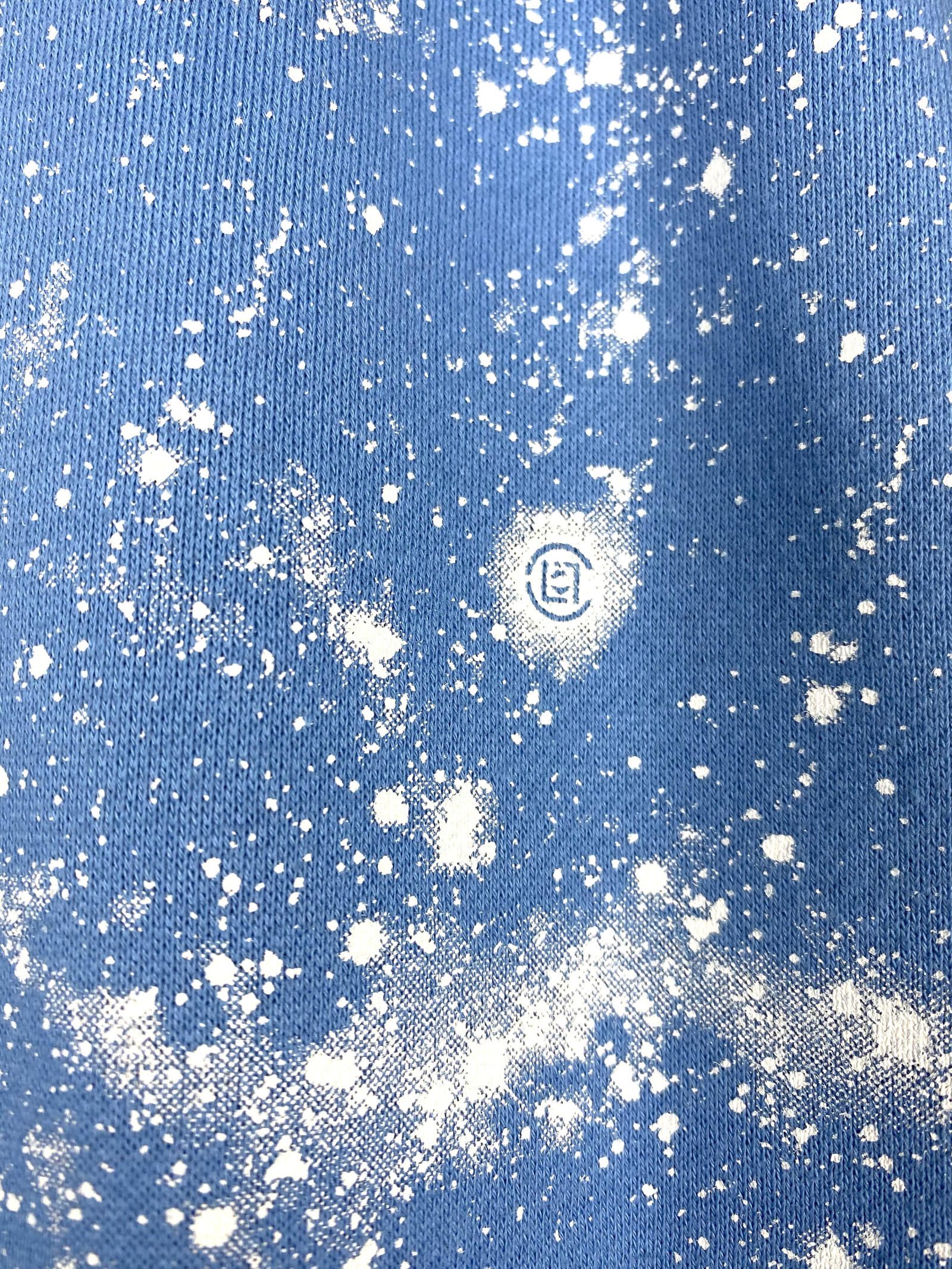 《残り一点》 スター スプレープリント プルオーバーパーカー STARS ALL OVER HOODIE - BLUE