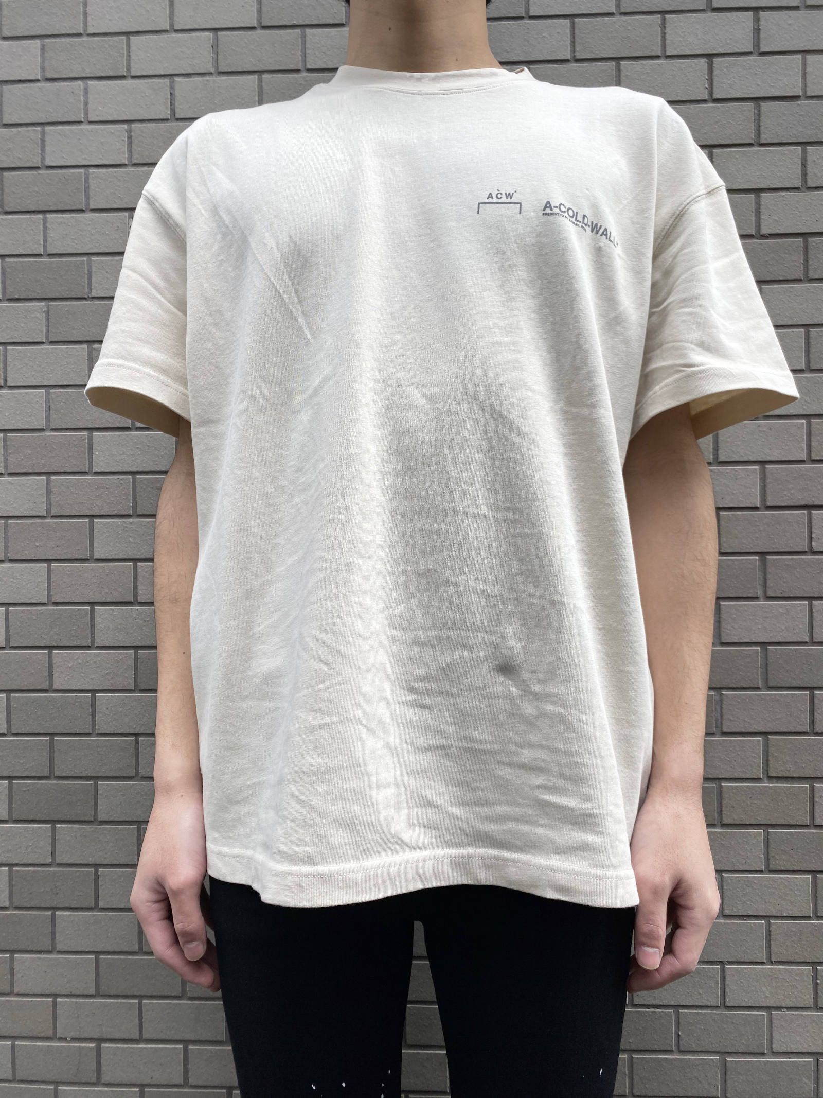 ロゴプリントカットソー LOGO T SHIRT - ALMOND MILK