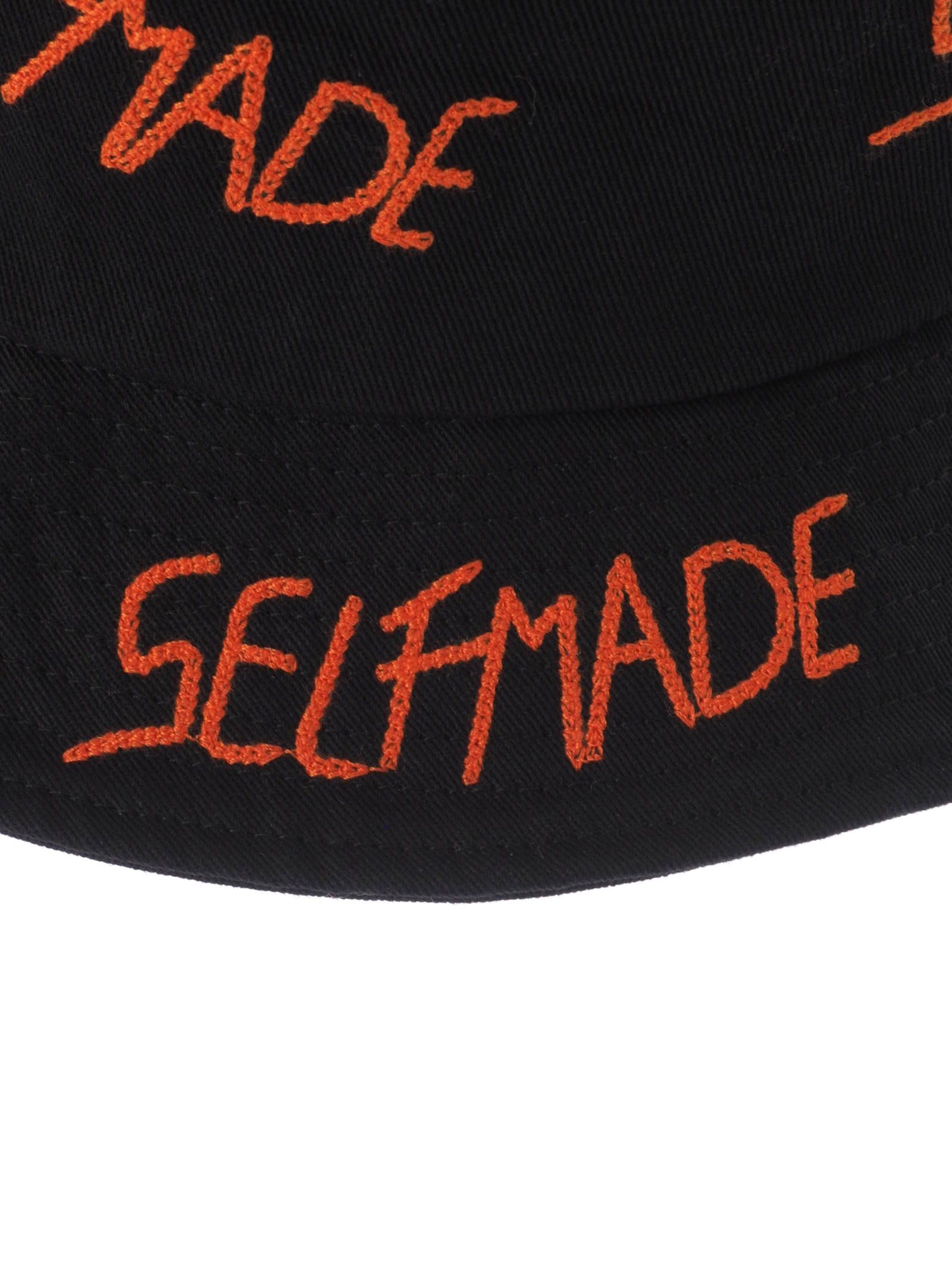 総ロゴ刺繍 バケットハット / ICONIC BUCKET HAT / ブラック × オレンジ
