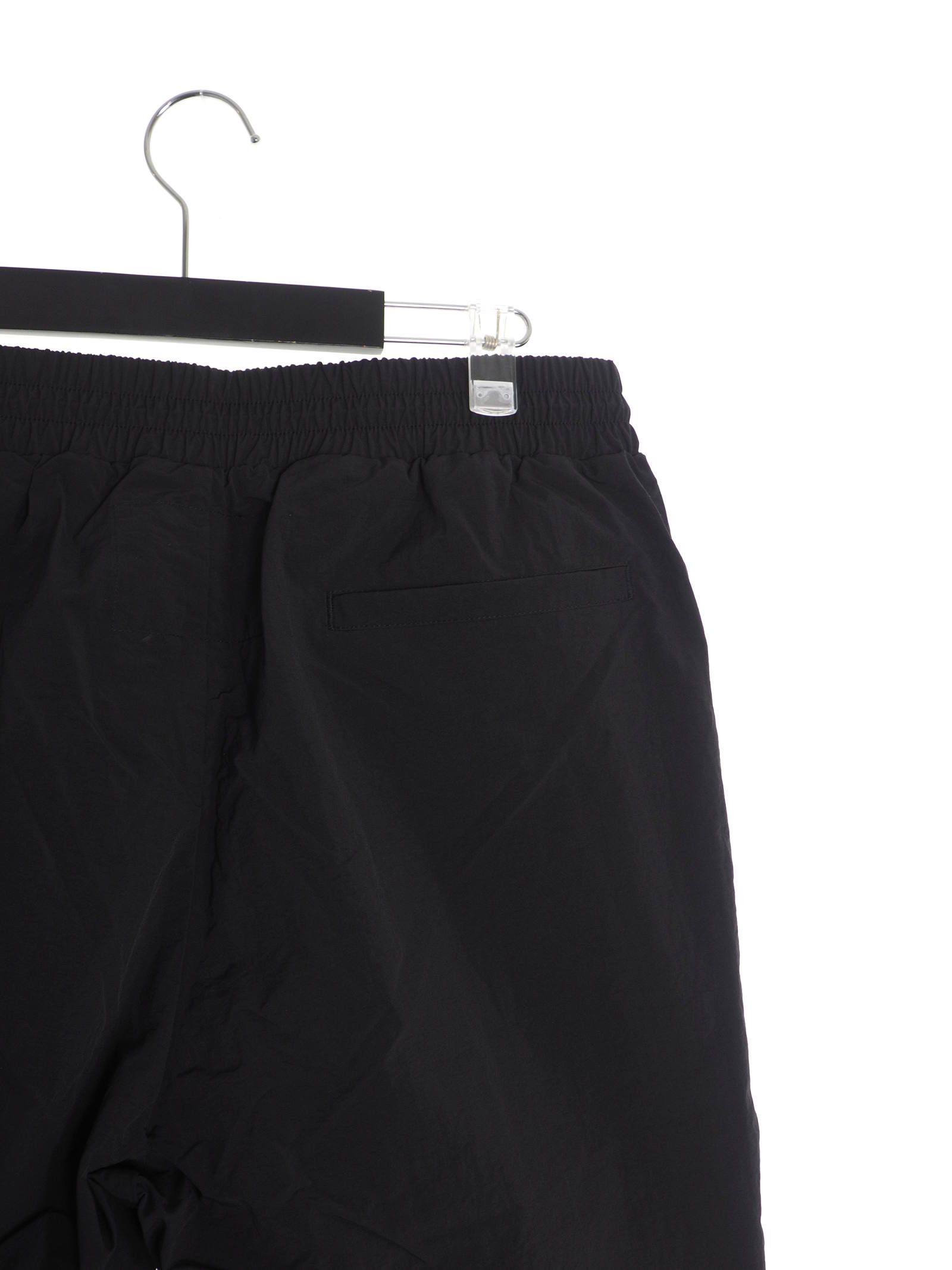 テーププリント ストレート トラックパンツ BRACKET TAPED TRACK PANTS BLACK
