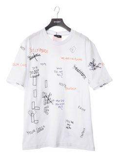 総柄 刺繍プリント Tシャツ WRITTINGS T-SHIRT ホワイト